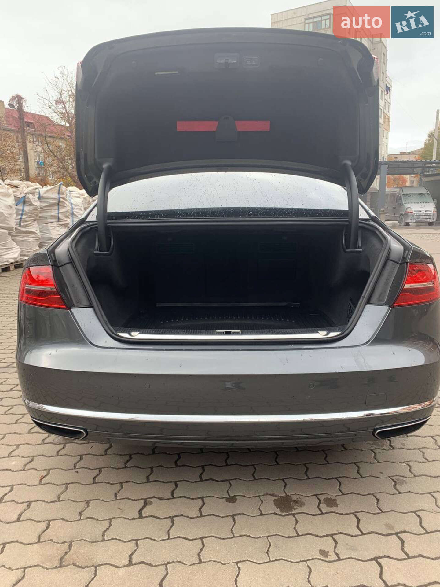 Audi A8 2014 VIN WAUJGAFD0FN009905 фото оголошення 42 з 68