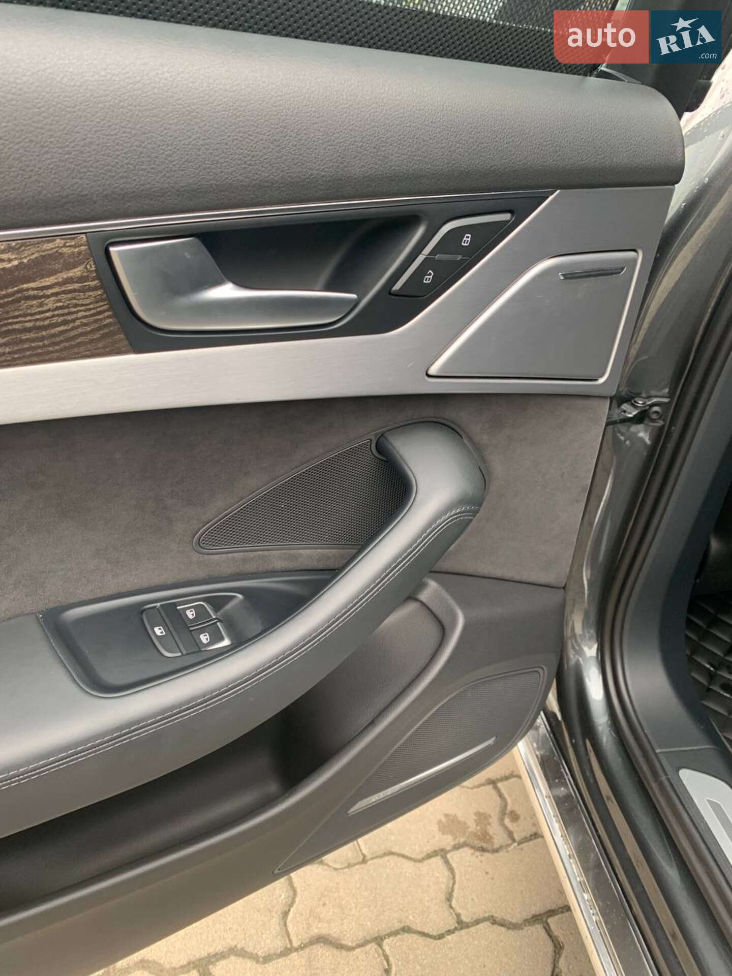 Audi A8 2014 VIN WAUJGAFD0FN009905 фото оголошення 47 з 68