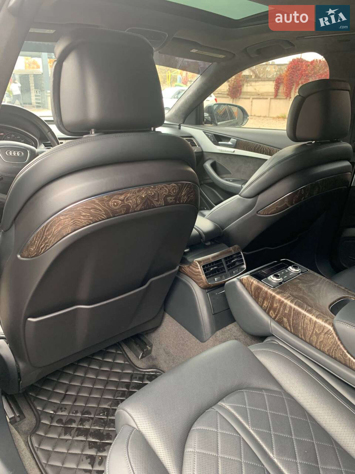 Audi A8 2014 VIN WAUJGAFD0FN009905 фото оголошення 55 з 68