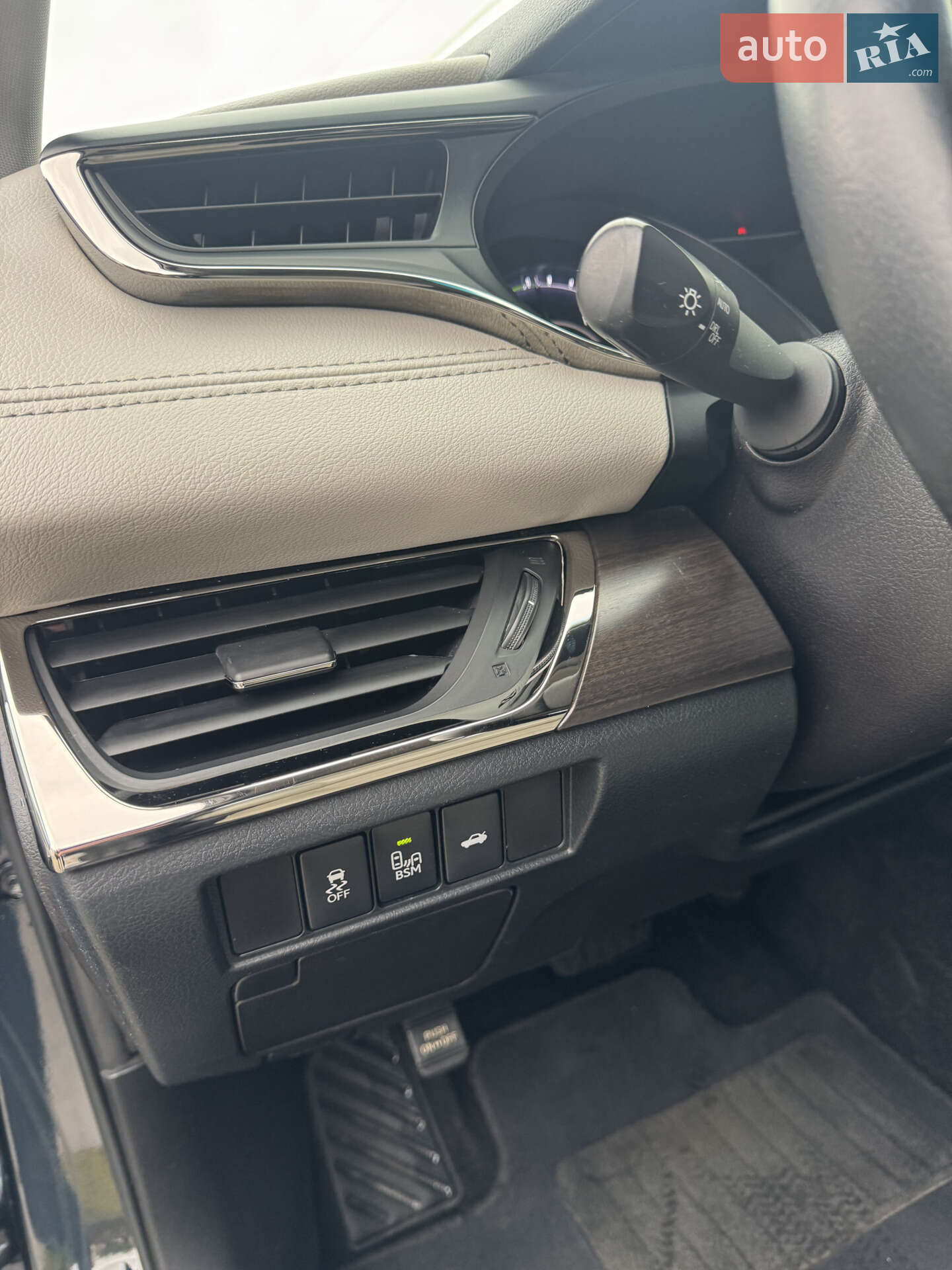 Toyota Avalon 2015 VIN 4T1BD1EB7GU049224 фото оголошення 18 з 29