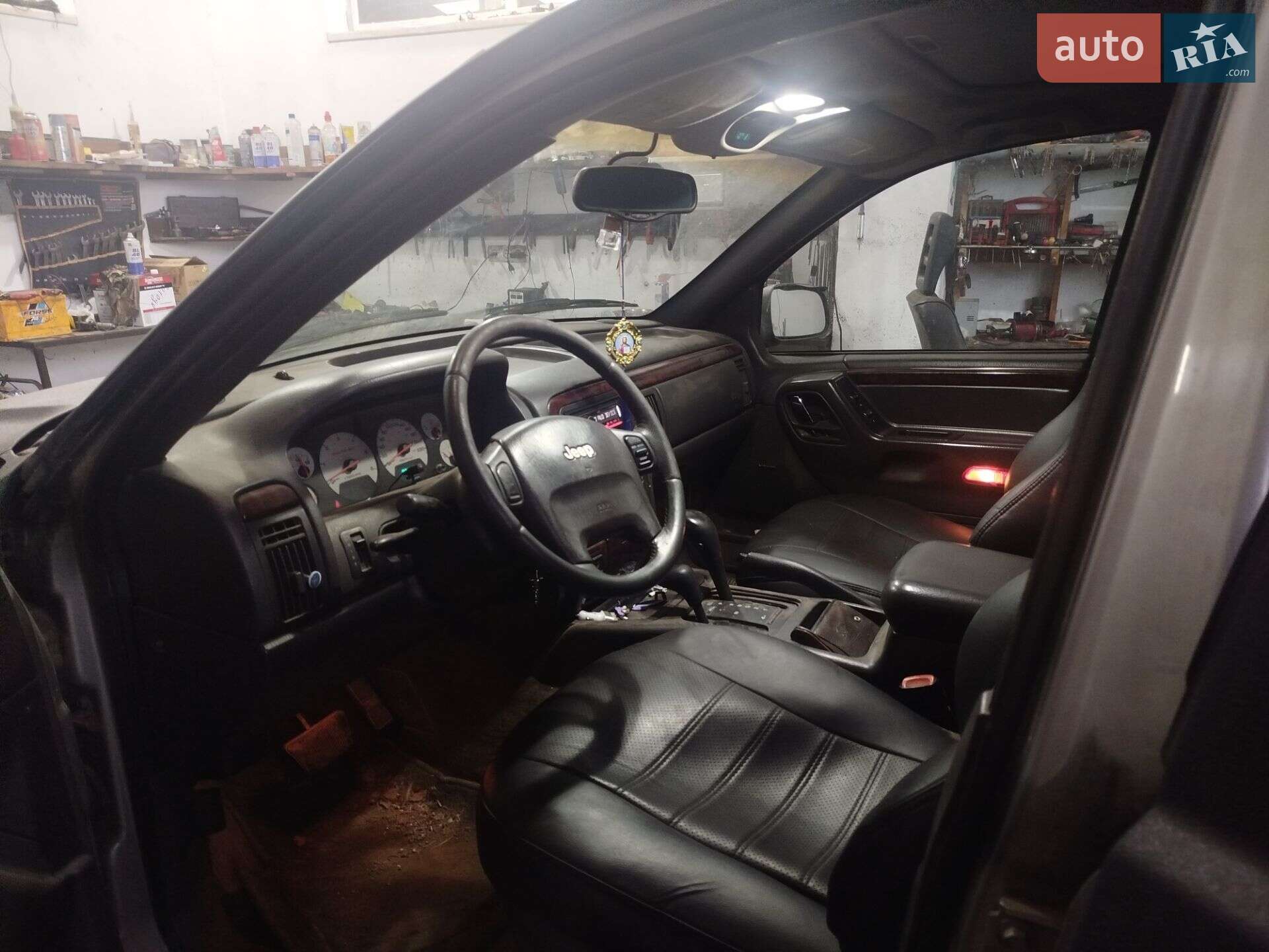 Jeep Grand Cherokee 2001 VIN 1J4GWB8461Y514481 фото оголошення 8 з 13