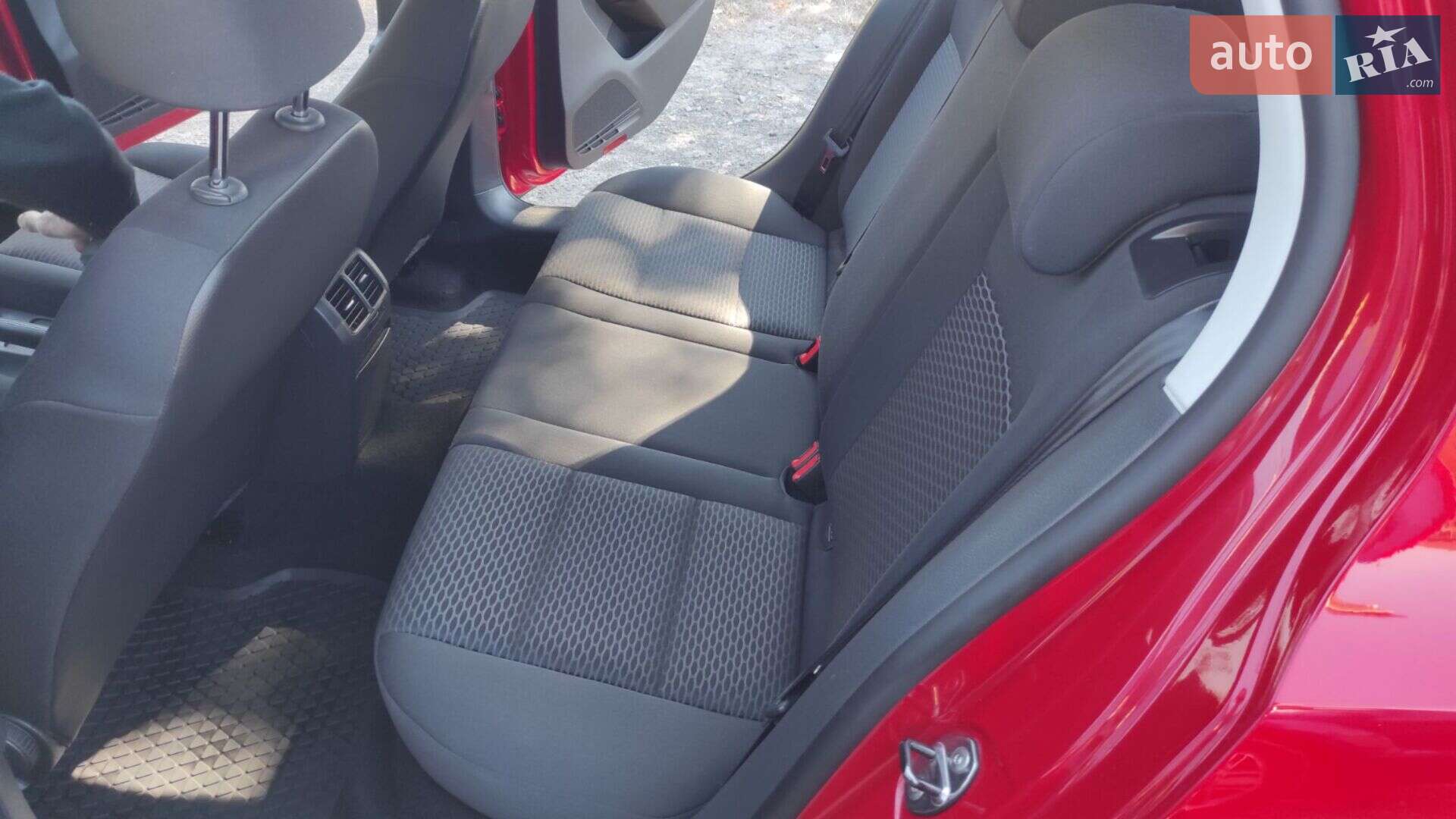 Volkswagen Golf 2012 VIN WVWZZZ1KZCW242621 фото оголошення 11 з 14