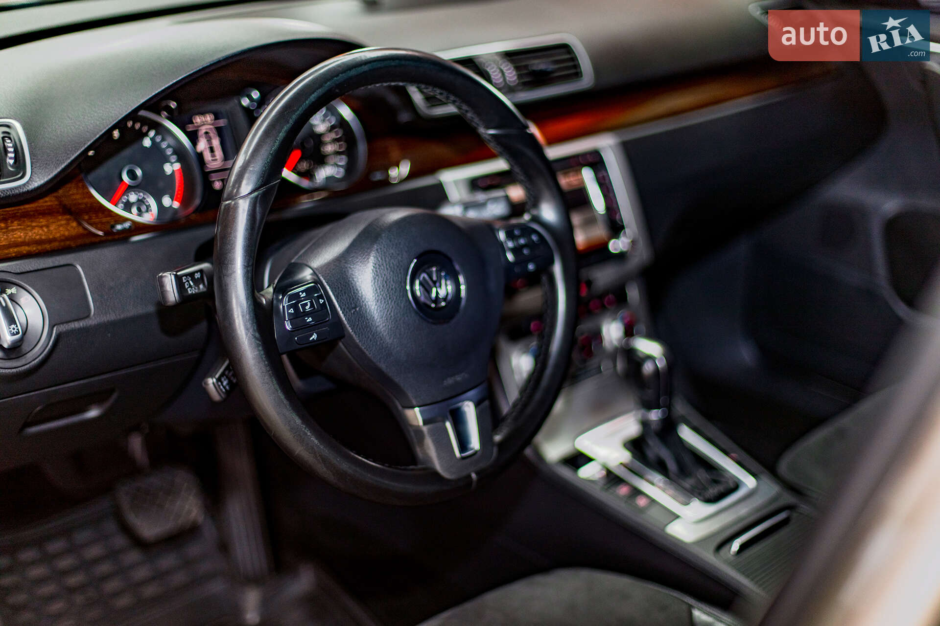 Volkswagen Passat 2012 VIN WVWZZZ3CZDP024519 фото оголошення 16 з 33