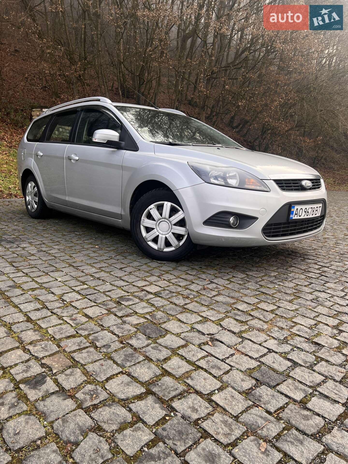 Ford Focus 2010 VIN WF0SXXGCDSAS08923 фото оголошення 2 з 14