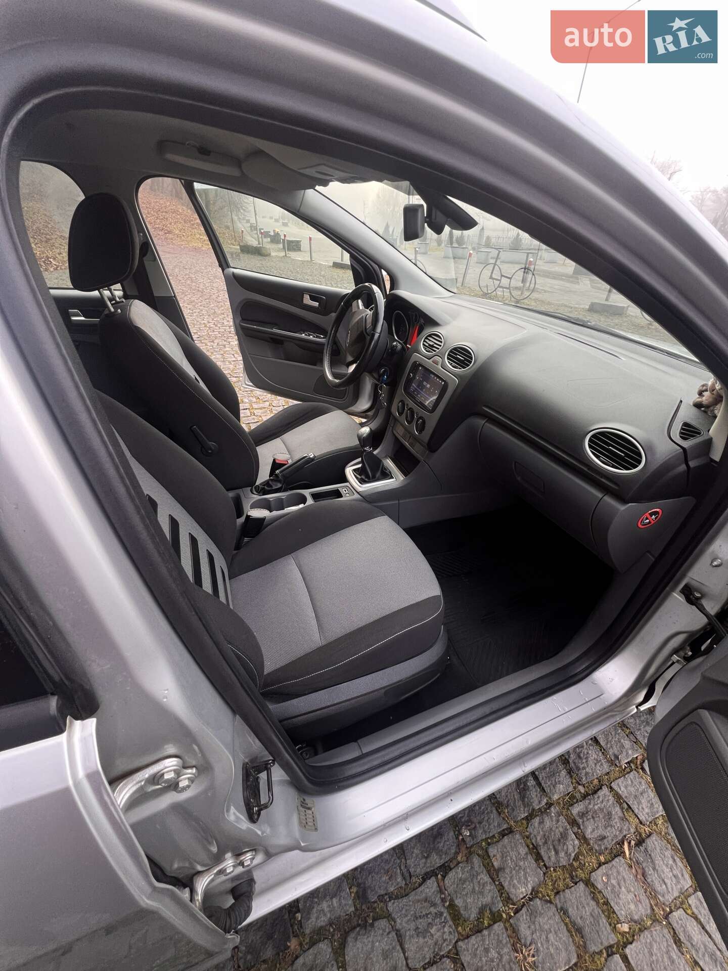 Ford Focus 2010 VIN WF0SXXGCDSAS08923 фото оголошення 6 з 14