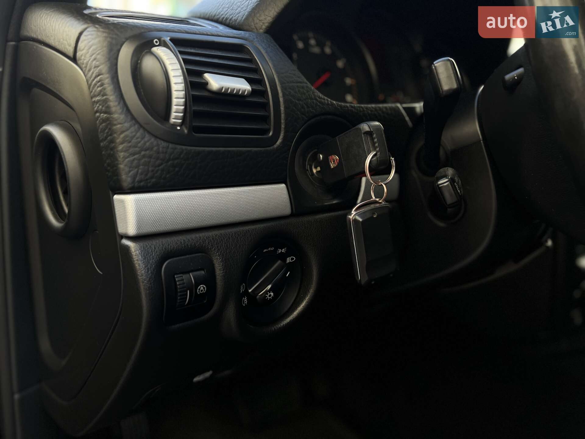 Porsche Cayenne 2007 VIN WP1AA29P48LA02758 фото оголошення 18 з 24