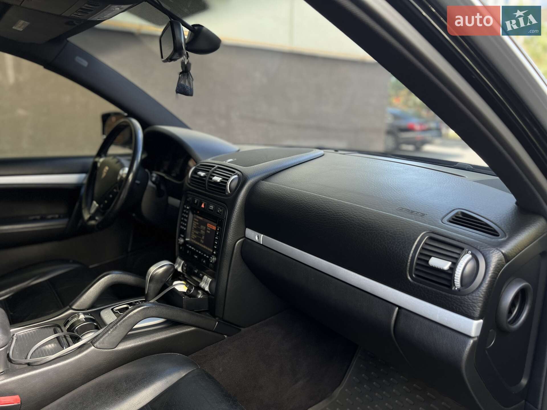 Porsche Cayenne 2007 VIN WP1AA29P48LA02758 фото оголошення 23 з 24