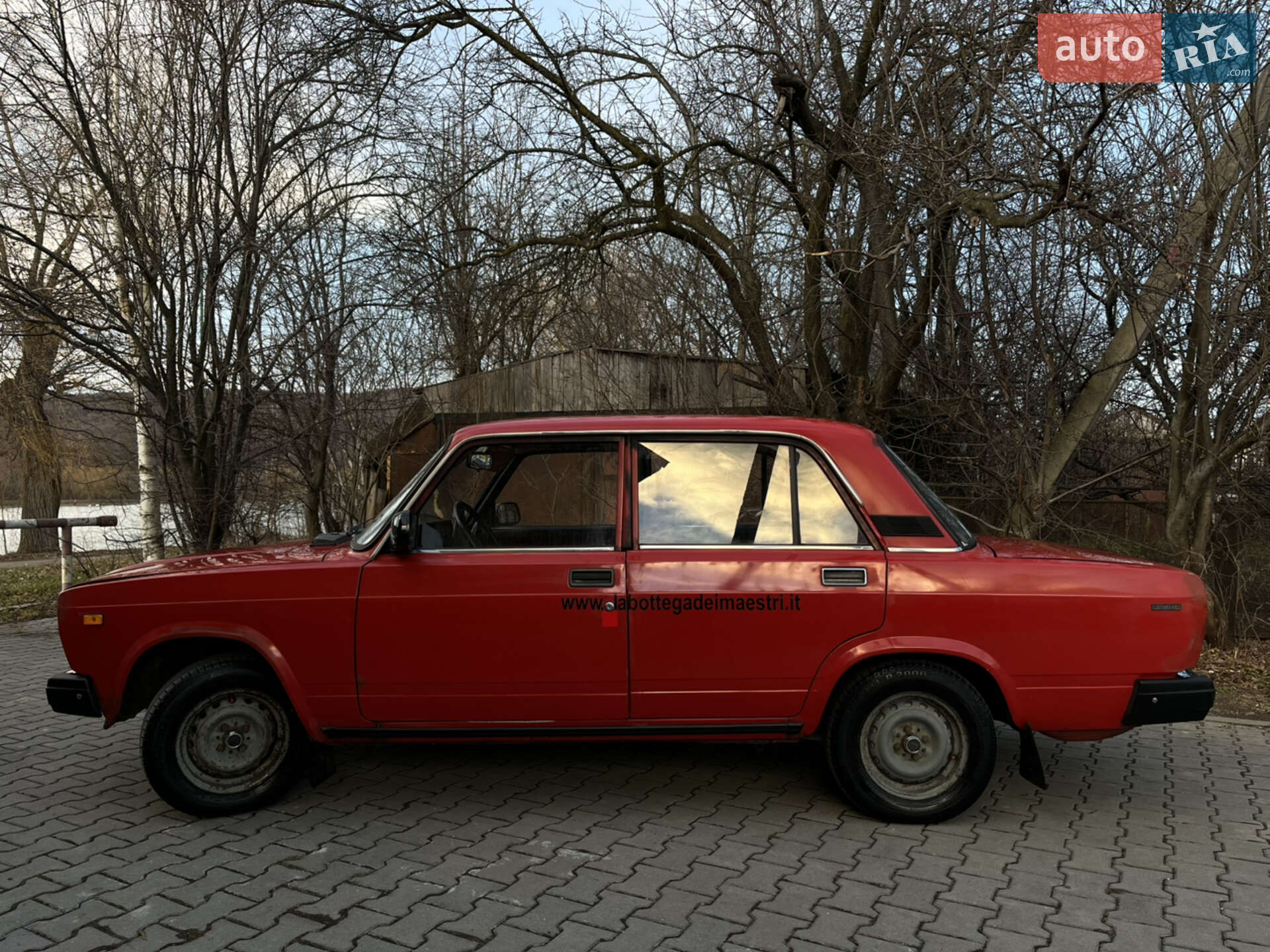 ВАЗ / Lada 2107 1988 VIN XTA210700J0364257 фото оголошення 5 з 14