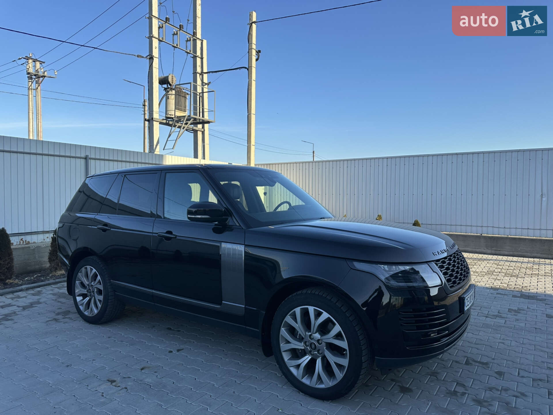 Land Rover Range Rover 2018 VIN SALGA2BJ1JA500539 фото оголошення 19 з 33