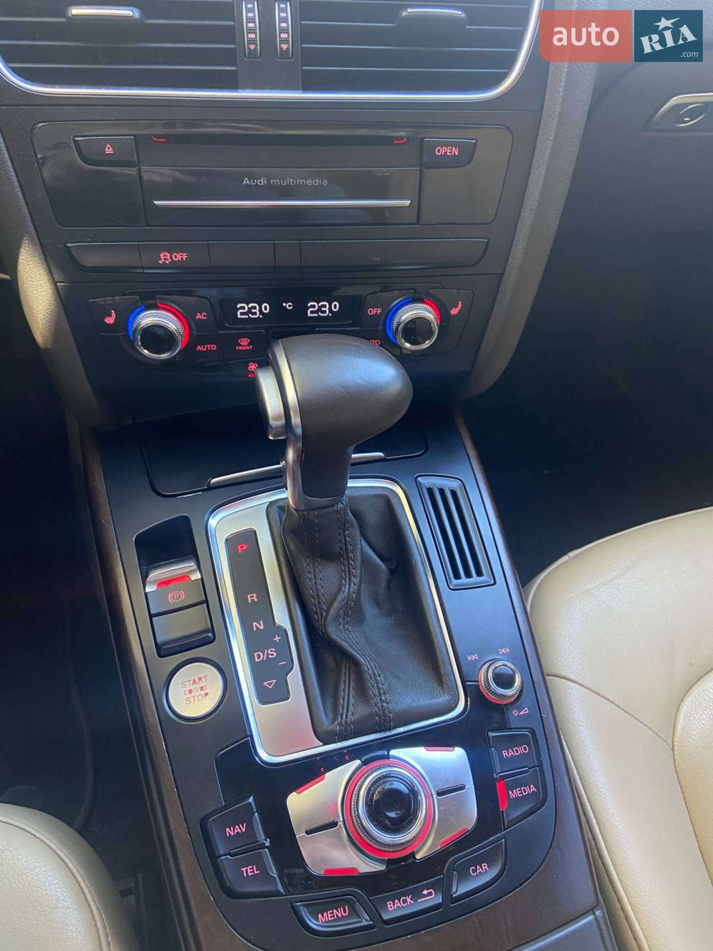 Audi A4 2013 VIN WAUFFAFL4DN044346 фото оголошення 18 з 20