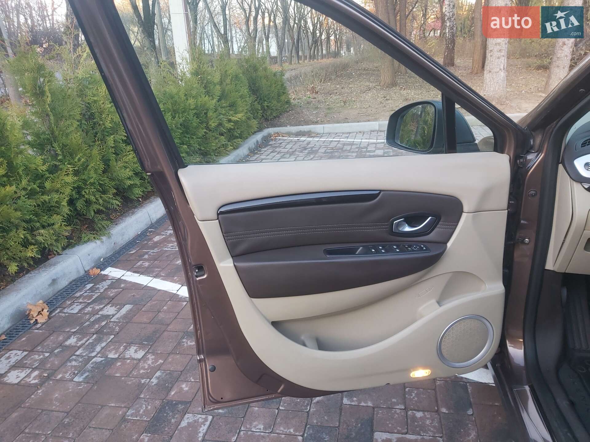 Renault Grand Scenic 2009 VIN VF1JZ0DA641720763 фото оголошення 14 з 40