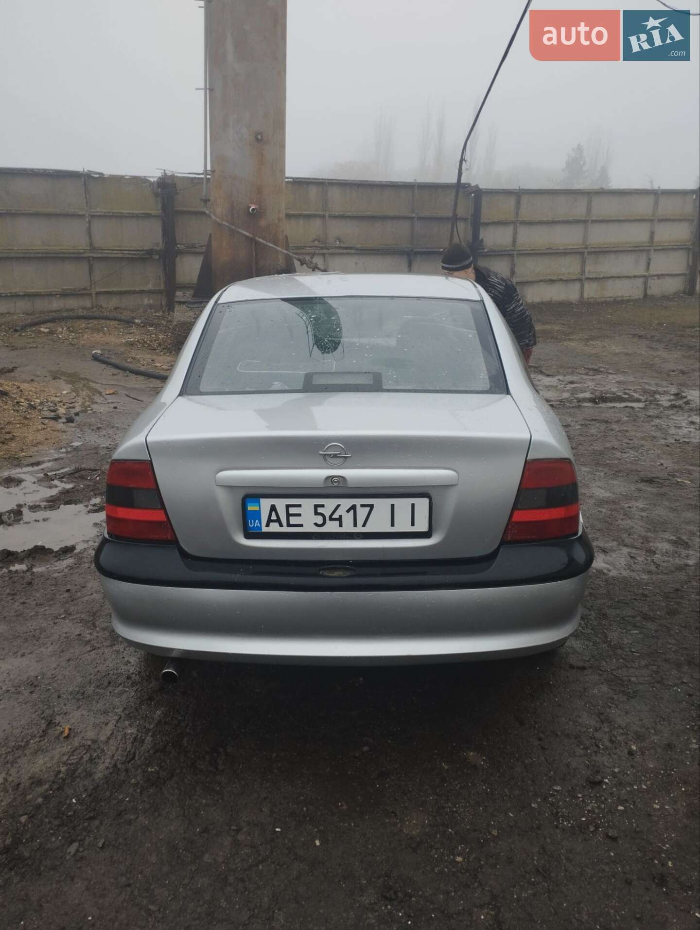 Opel Vectra 1997 VIN W0L000036V1127800 фото оголошення 3 з 18