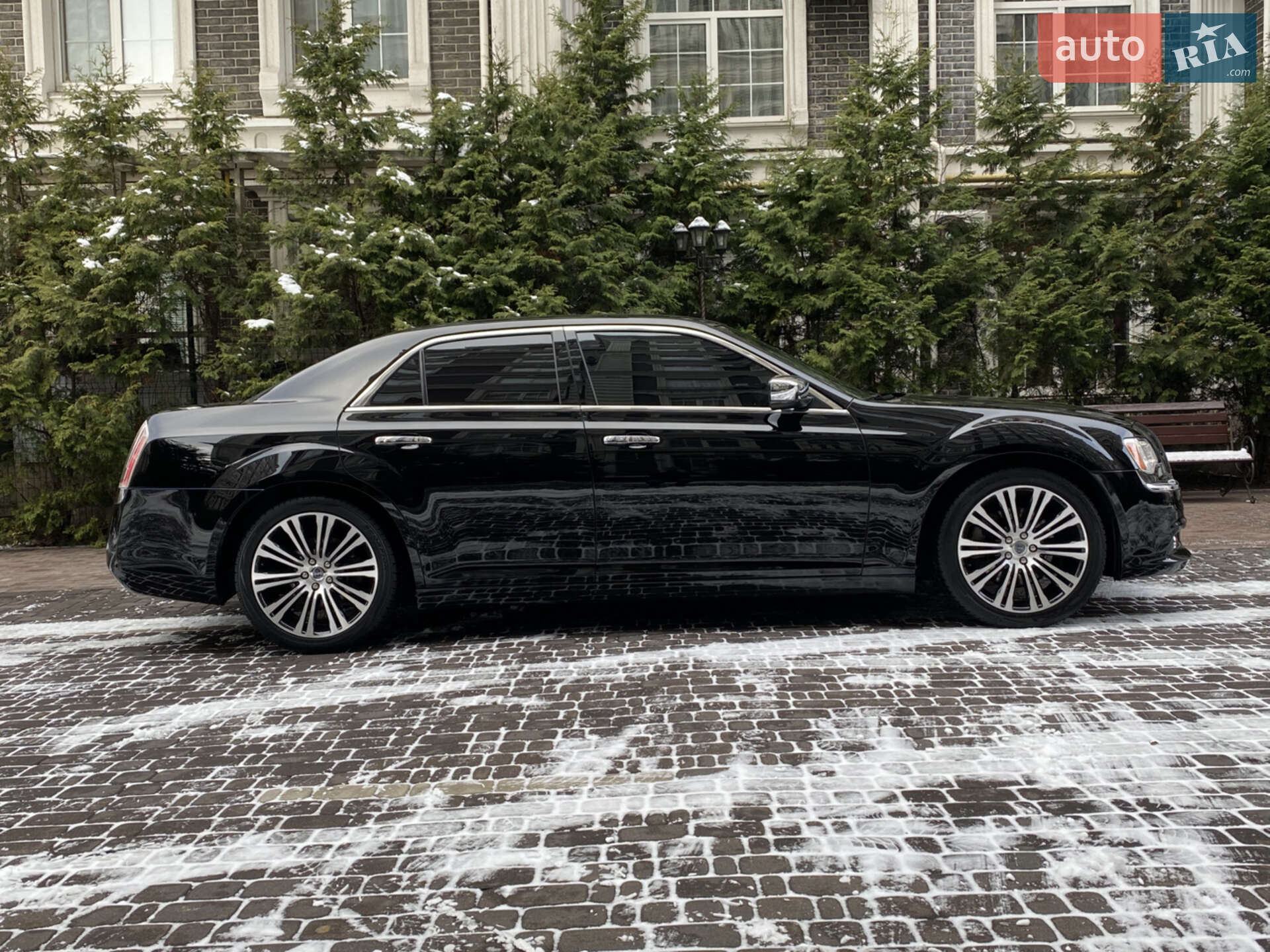 Lancia Thema 2012 VIN 2C3CLADM2CH197569 фото оголошення 3 з 29