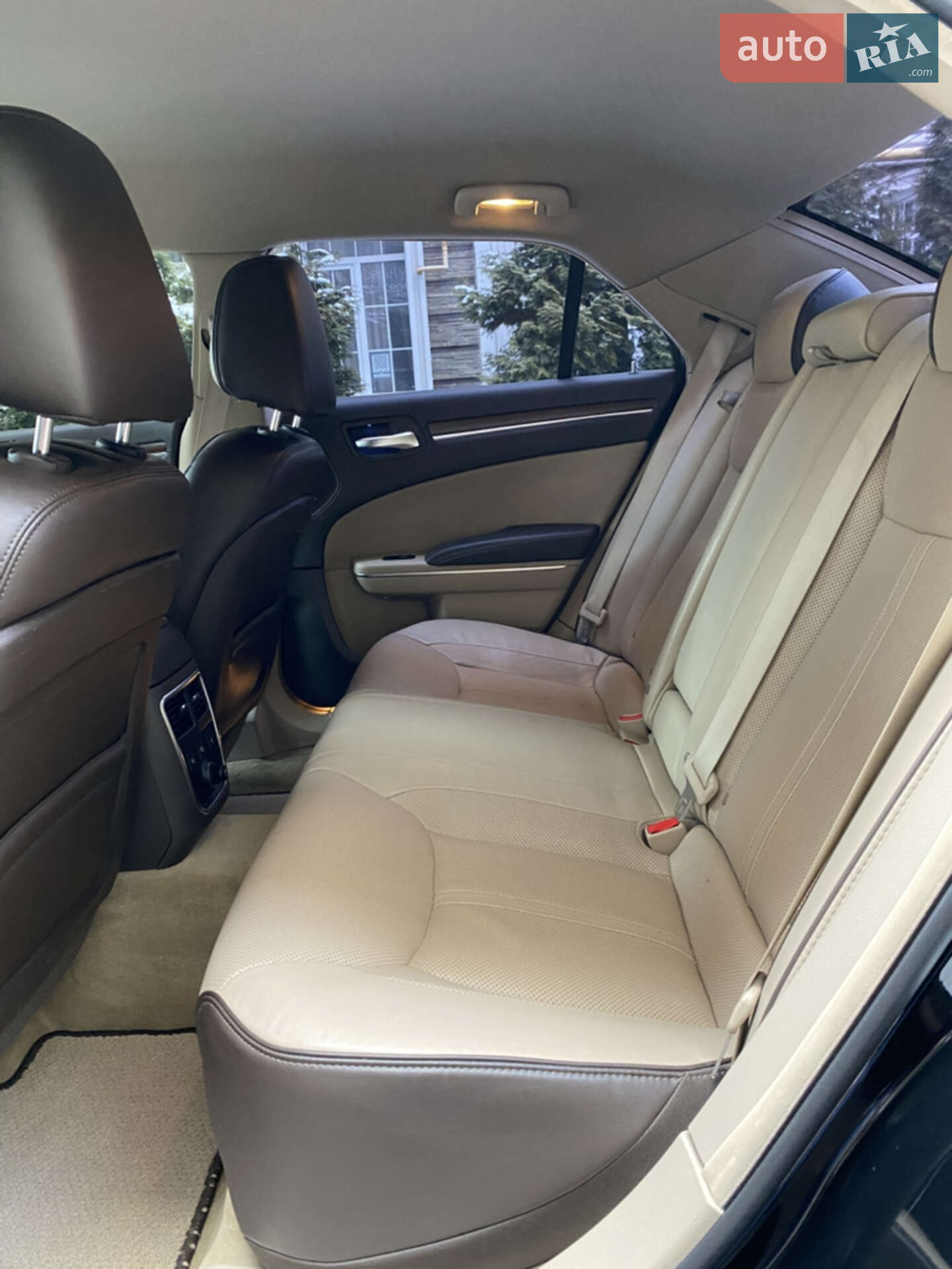 Lancia Thema 2012 VIN 2C3CLADM2CH197569 фото оголошення 16 з 29