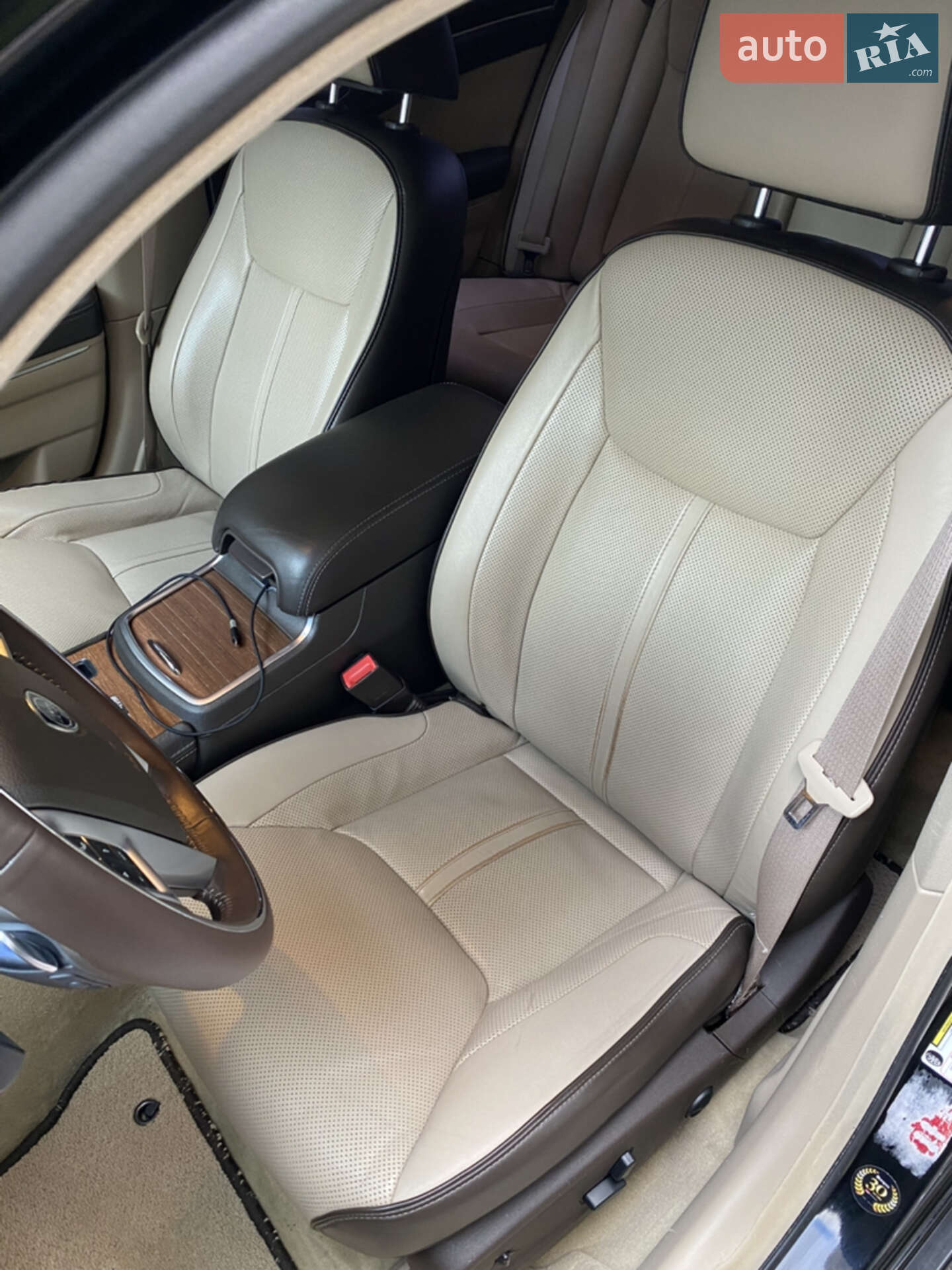Lancia Thema 2012 VIN 2C3CLADM2CH197569 фото оголошення 18 з 29