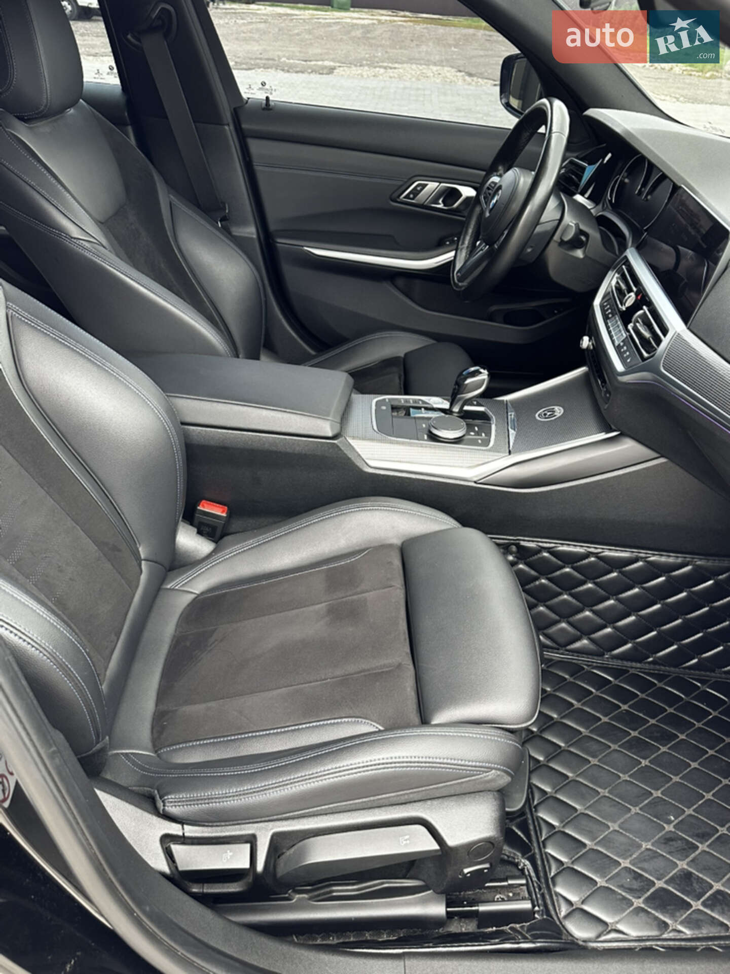 BMW 3 Series 2020 VIN WBA5V780308B37861 фото оголошення 24 з 27