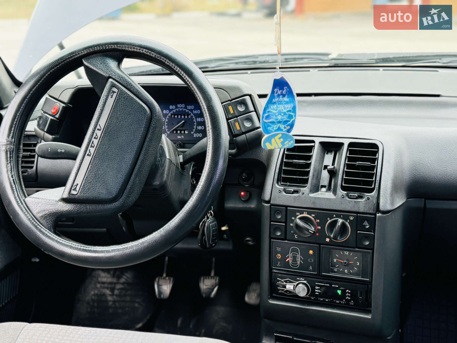 ВАЗ / Lada 2111 2001 VIN XTA21110010038900 фото оголошення 15 з 19