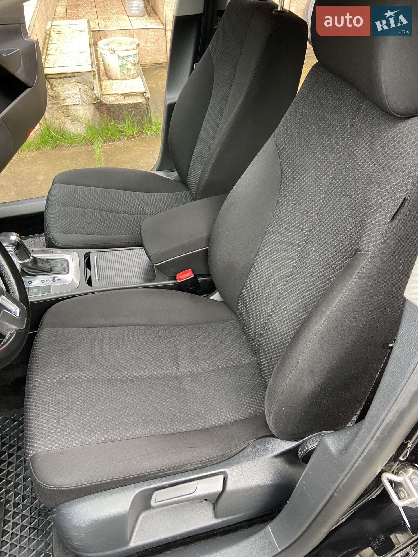 Volkswagen Passat 2010 VIN WVWZZZ3CZAP054905 фото оголошення 9 з 12
