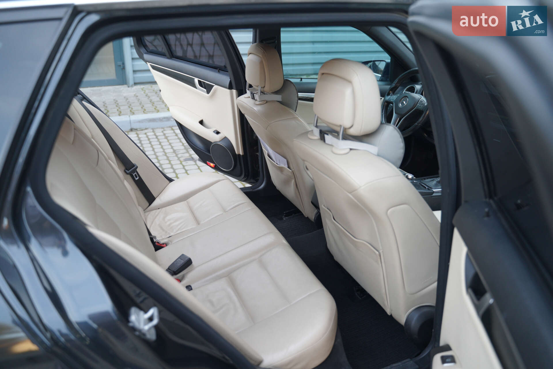 Mercedes-Benz C-Class 2012 VIN WDD2042021F855012 фото оголошення 20 з 49