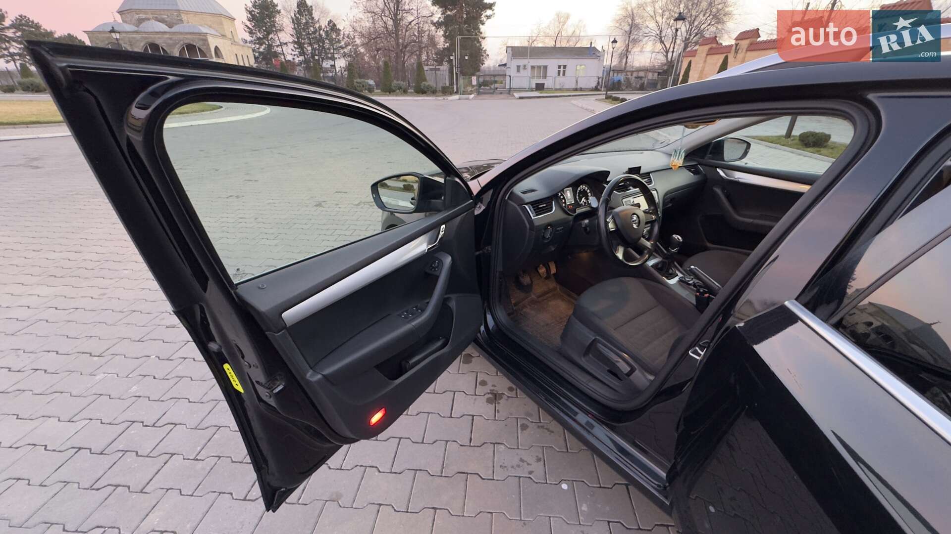 Skoda Octavia 2014 VIN TMBJG9NE0F0089652 фото оголошення 8 з 27