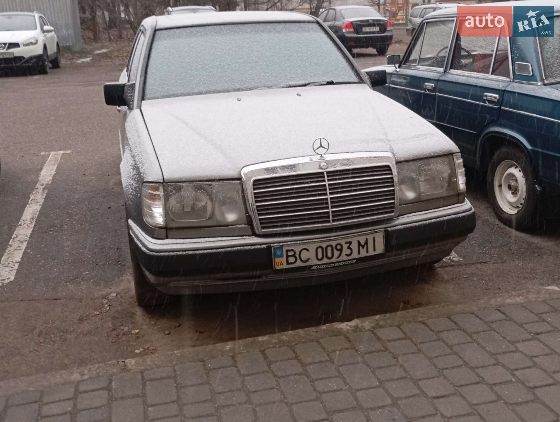 Mercedes-Benz E-Class 1989 VIN WDB1240231A673415 фото оголошення 2 з 5