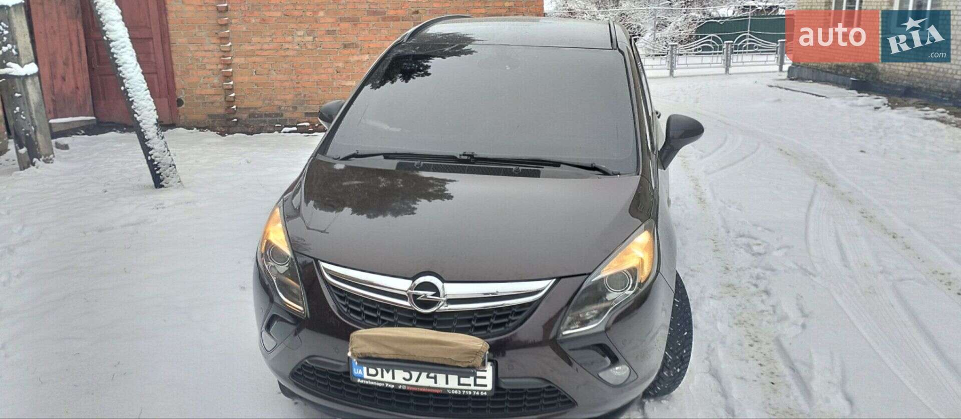 Opel Zafira Tourer 2012 VIN W0LPD9EL8C2080245 фото оголошення 2 з 18