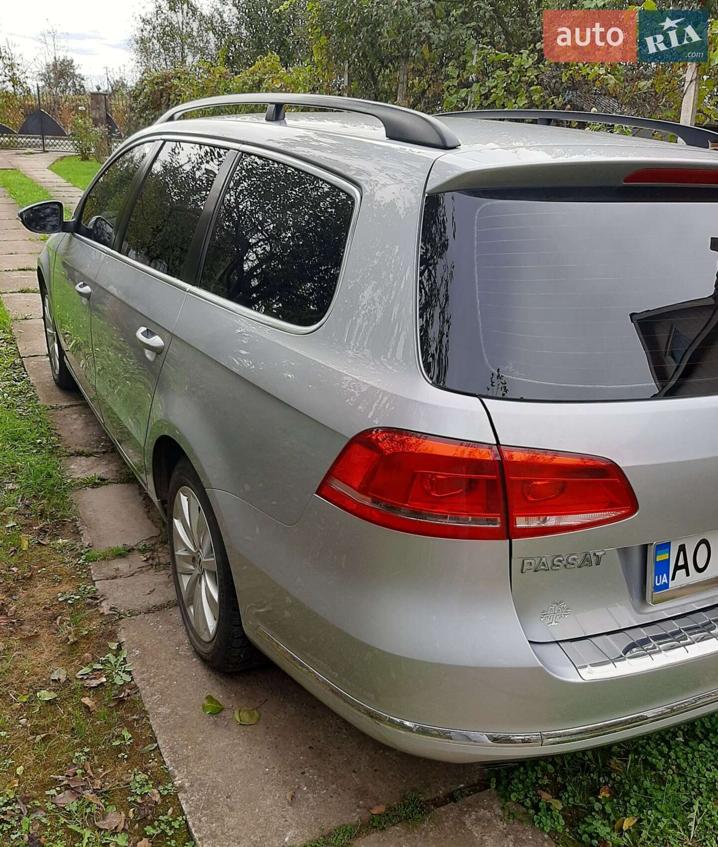 Volkswagen Passat 2011 VIN WVWZZZ3CZCE010676 фото оголошення 13 з 14