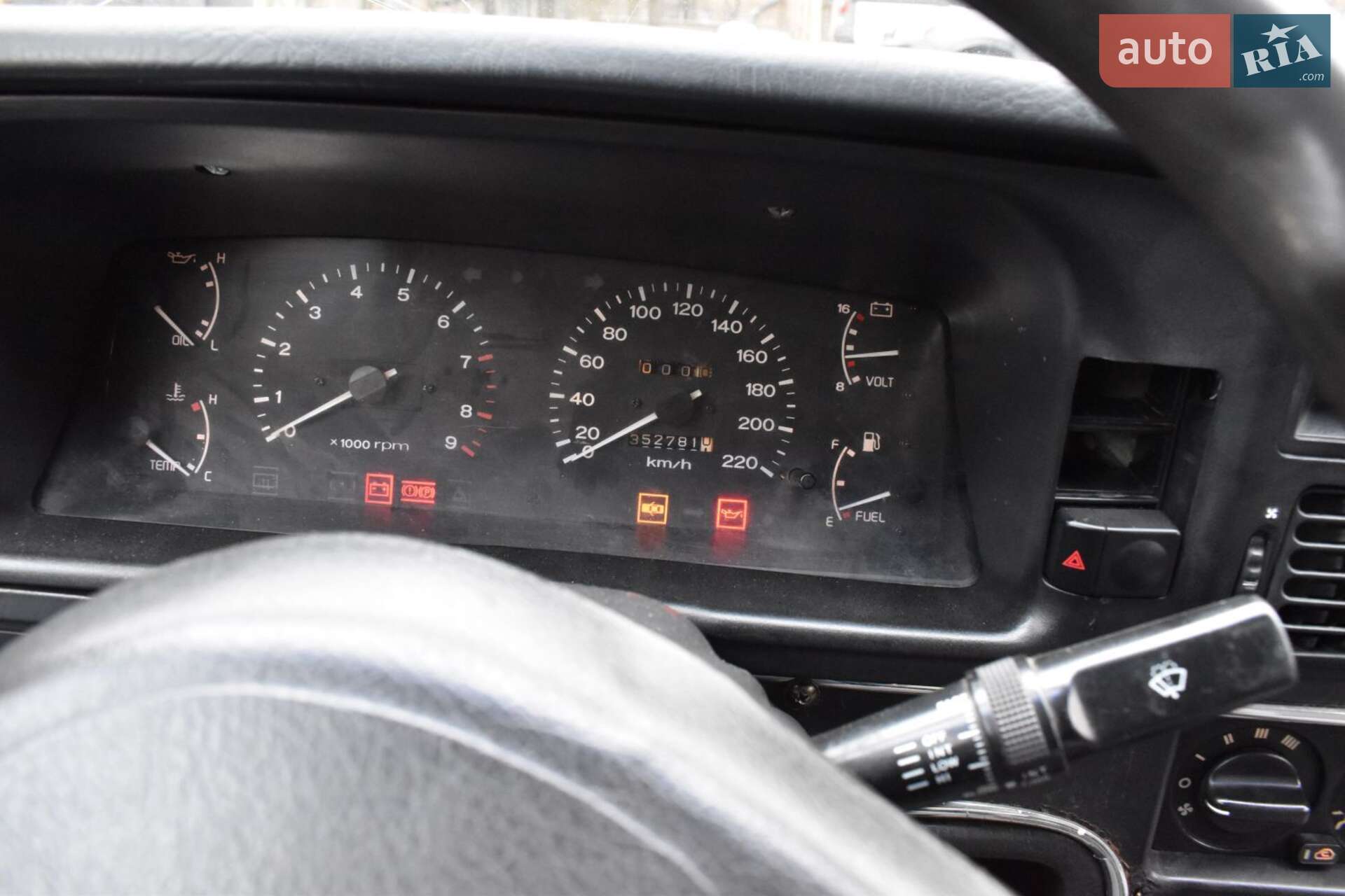 Hyundai Sonata 1991 VIN KMHBF31FPNU352298 фото оголошення 17 з 18