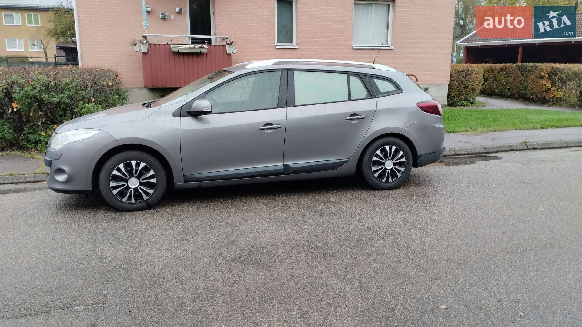 Renault Megane 2010 VIN VF1KZ1A0543025239 фото оголошення 5 з 9