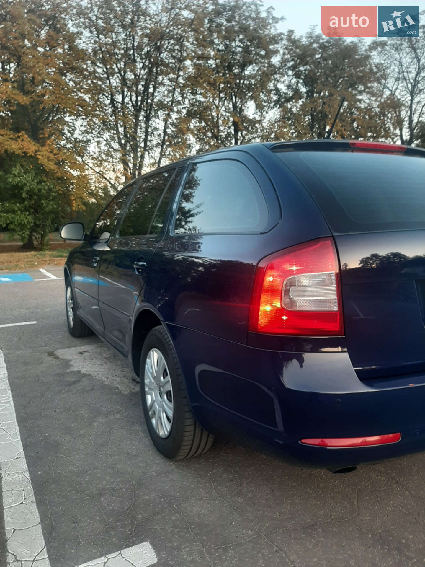 Skoda Octavia 2012 VIN TMBHT61Z0D2020012 фото оголошення 10 з 16