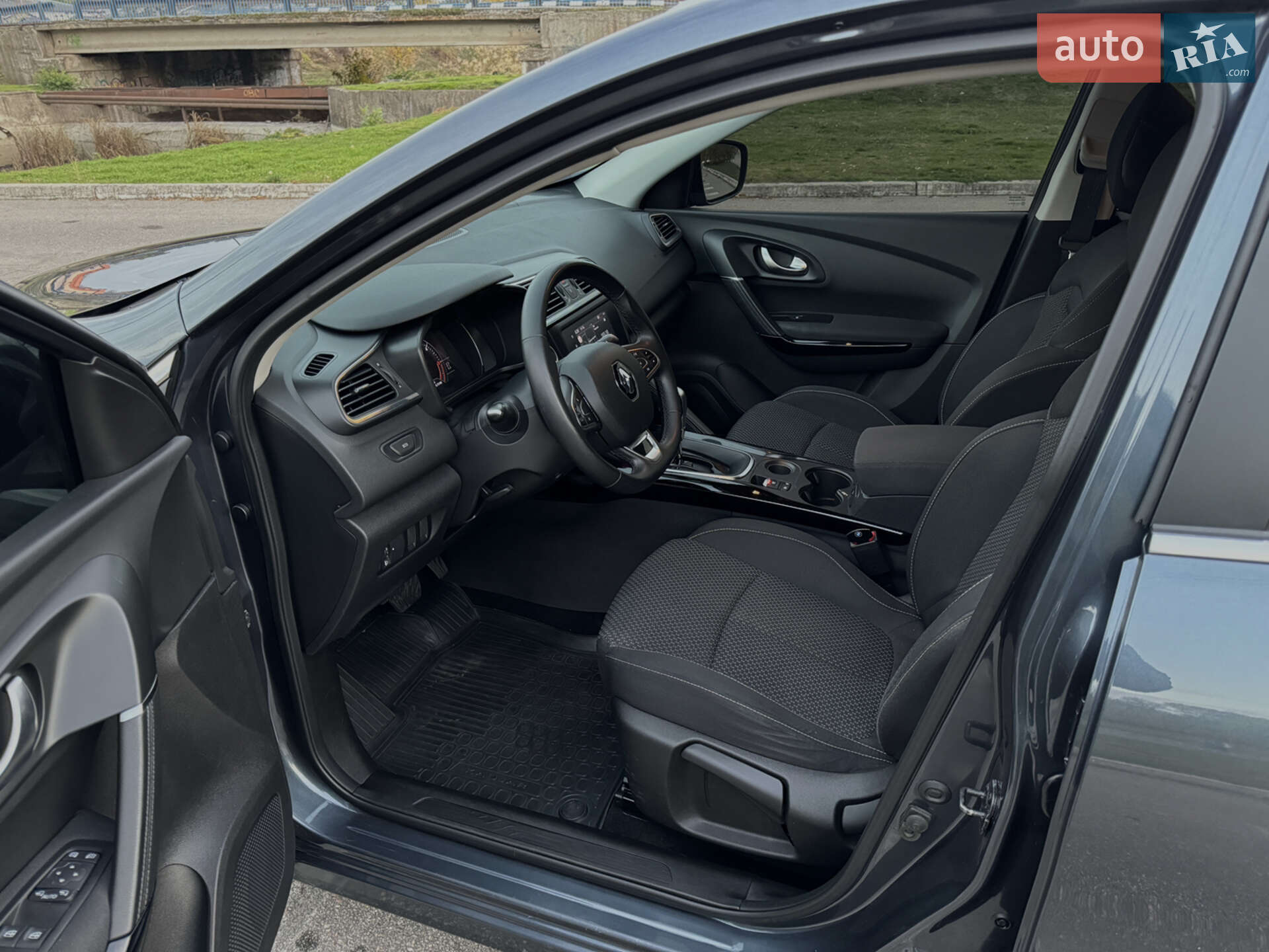 Renault Kadjar 2020 VIN VF1RFE00564990100 фото оголошення 17 з 31