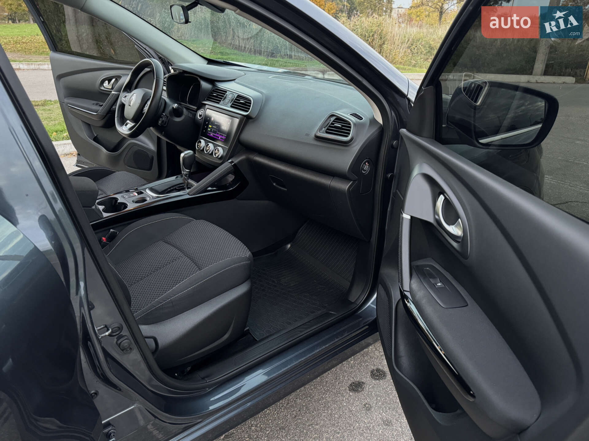 Renault Kadjar 2020 VIN VF1RFE00564990100 фото оголошення 26 з 31