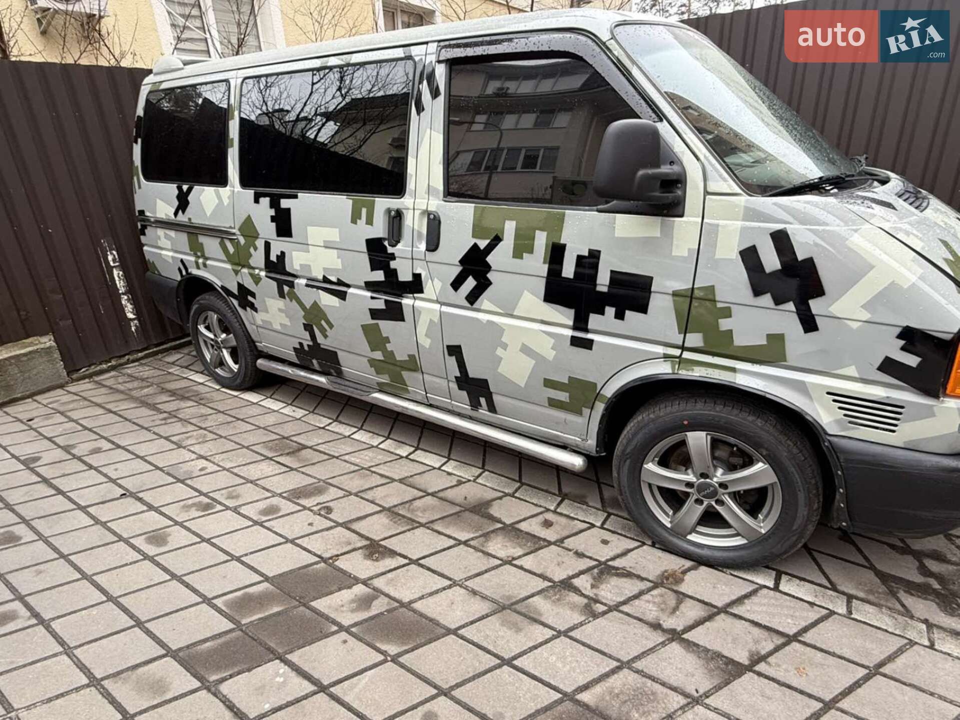 Volkswagen Transporter 1999 VIN WV1ZZZ70ZXH048505 фото оголошення 3 з 8