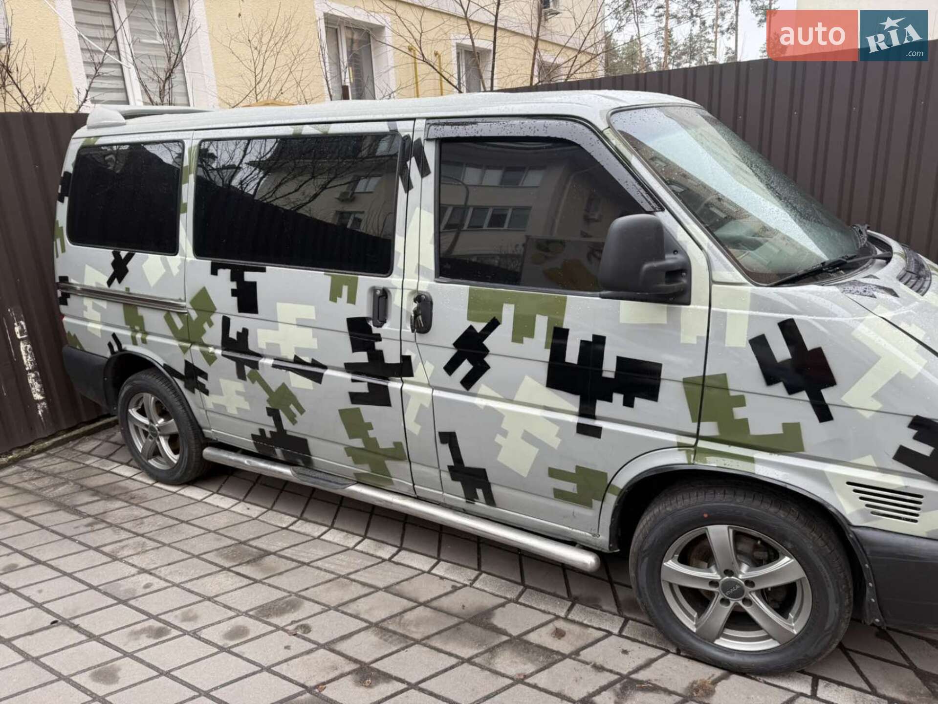 Volkswagen Transporter 1999 VIN WV1ZZZ70ZXH048505 фото оголошення 6 з 8