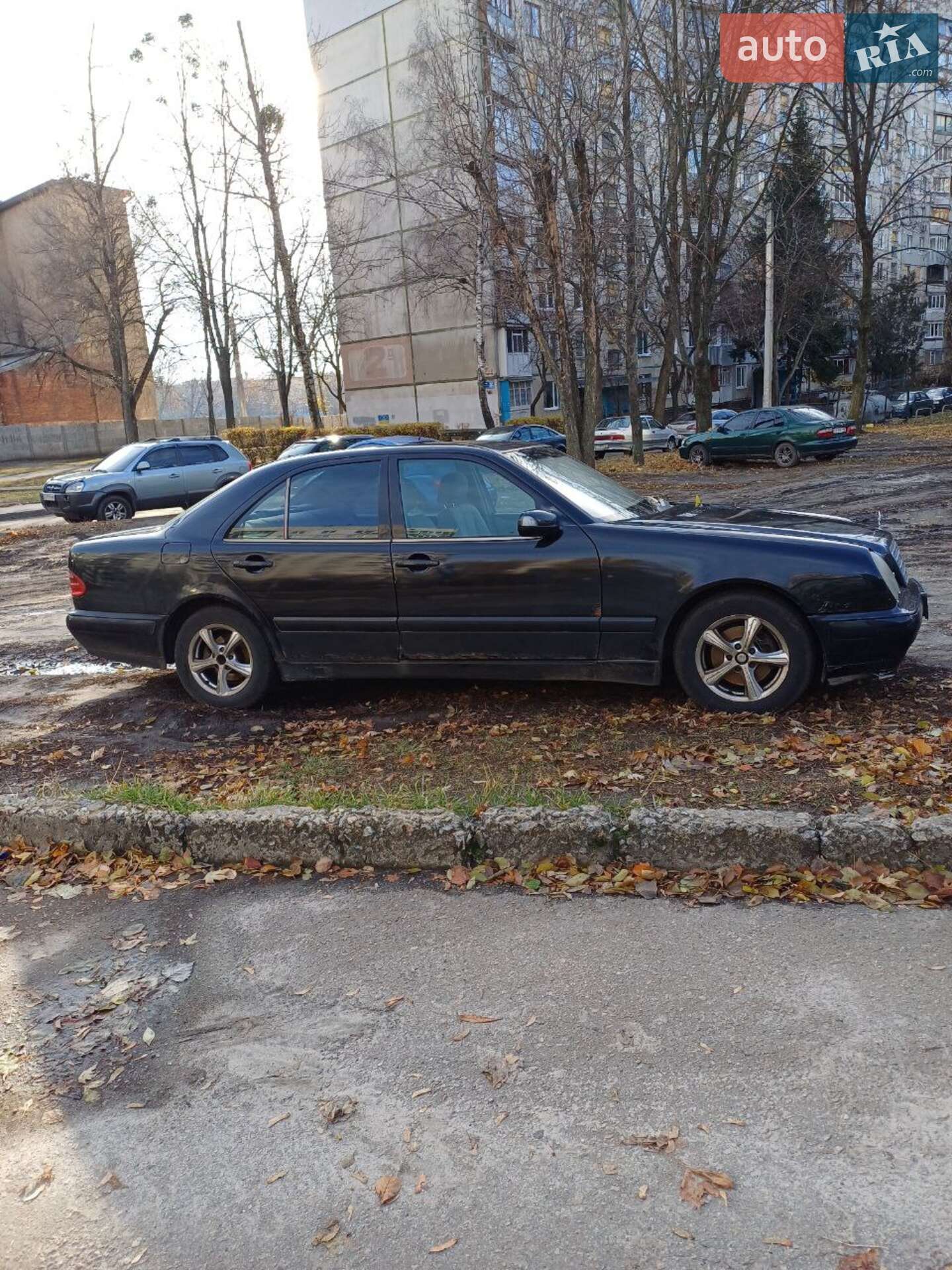 Mercedes-Benz E-Class 2001 VIN WDB2100061B442462 фото оголошення 4 з 8