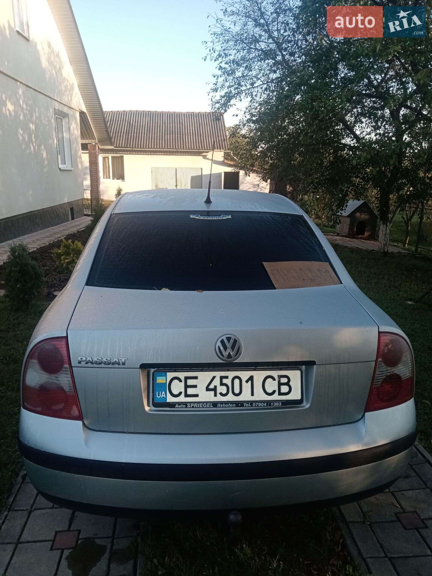 Volkswagen Passat 2001 VIN WVWZZZ3BZ2E202810 фото оголошення 2 з 5