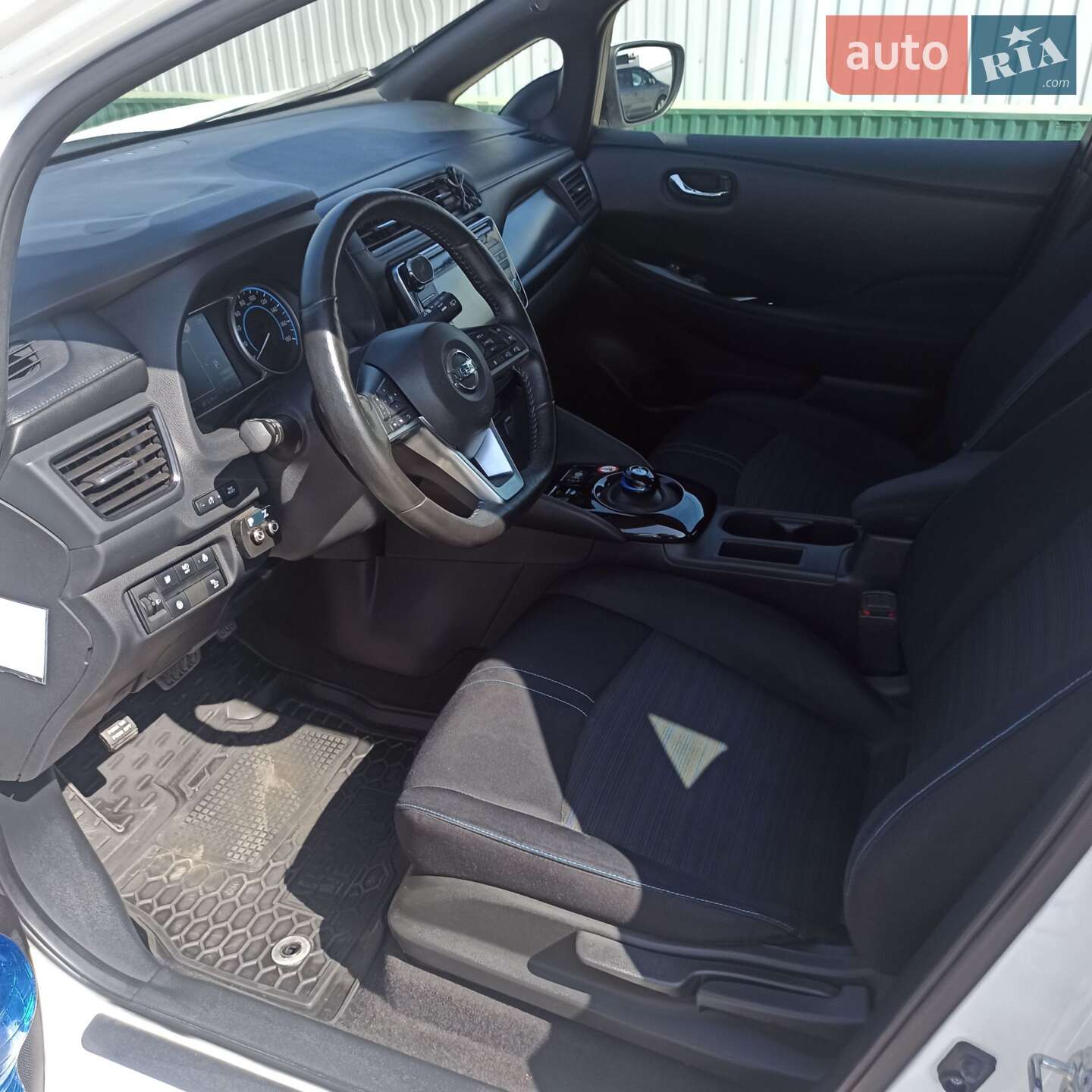 Nissan Leaf 2018 VIN SJNFAAZE1U0029821 фото оголошення 12 з 52