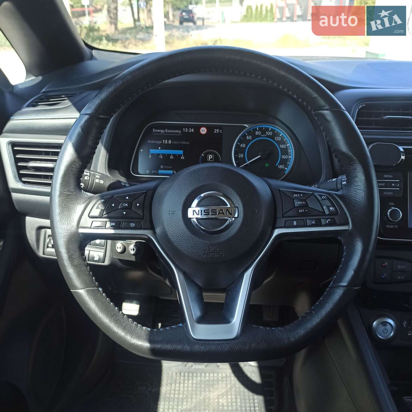 Nissan Leaf 2018 VIN SJNFAAZE1U0029821 фото оголошення 18 з 52