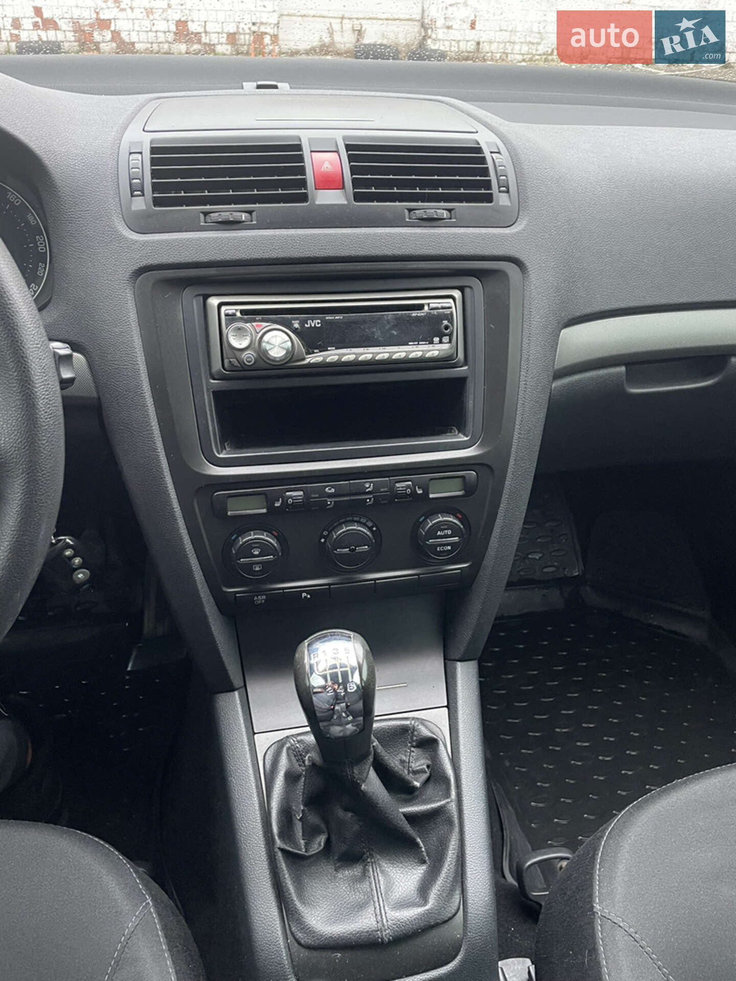 Skoda Octavia 2006 VIN TMBBD41Z77B152132 фото оголошення 6 з 24