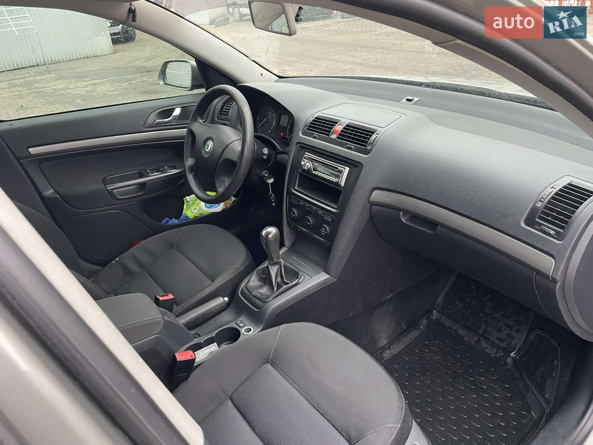 Skoda Octavia 2006 VIN TMBBD41Z77B152132 фото оголошення 12 з 24