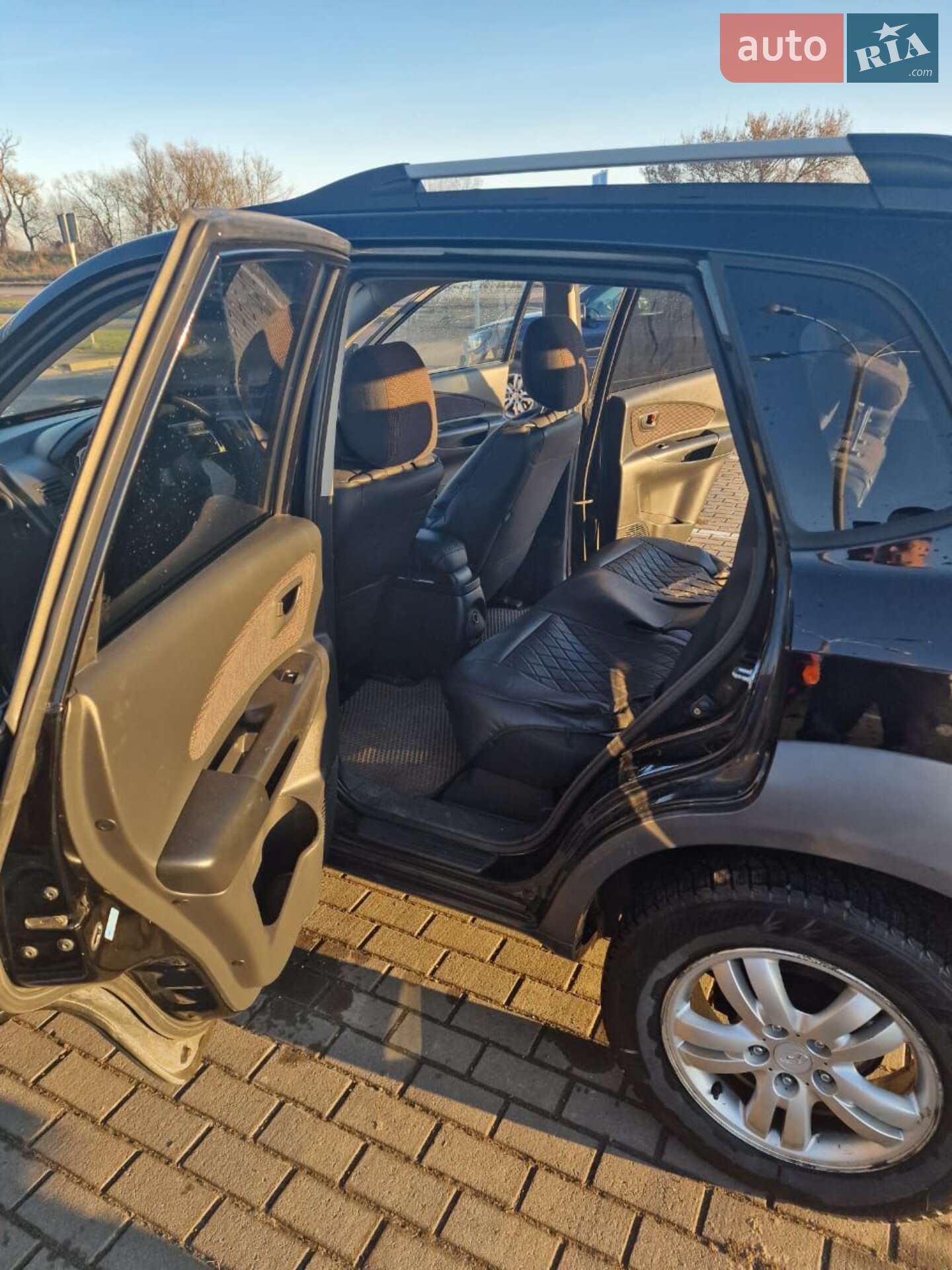 Hyundai Tucson 2007 VIN KMHJM81BP8U806635 фото оголошення 12 з 62