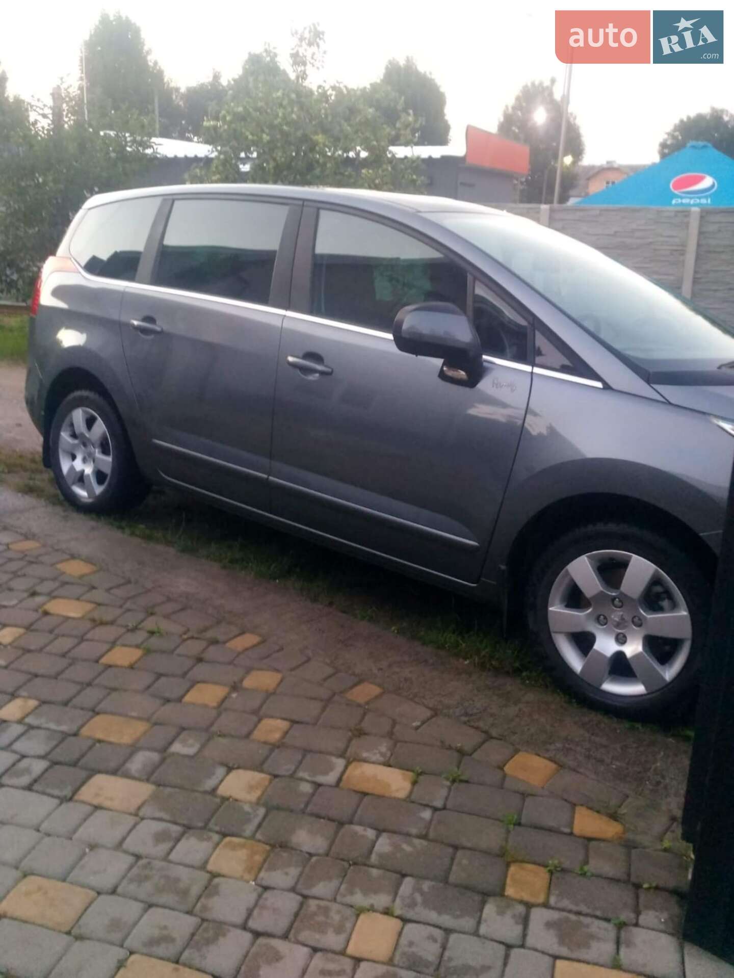 Peugeot 5008 2011 VIN VF30ARHE8BS242844 фото оголошення 18 з 20