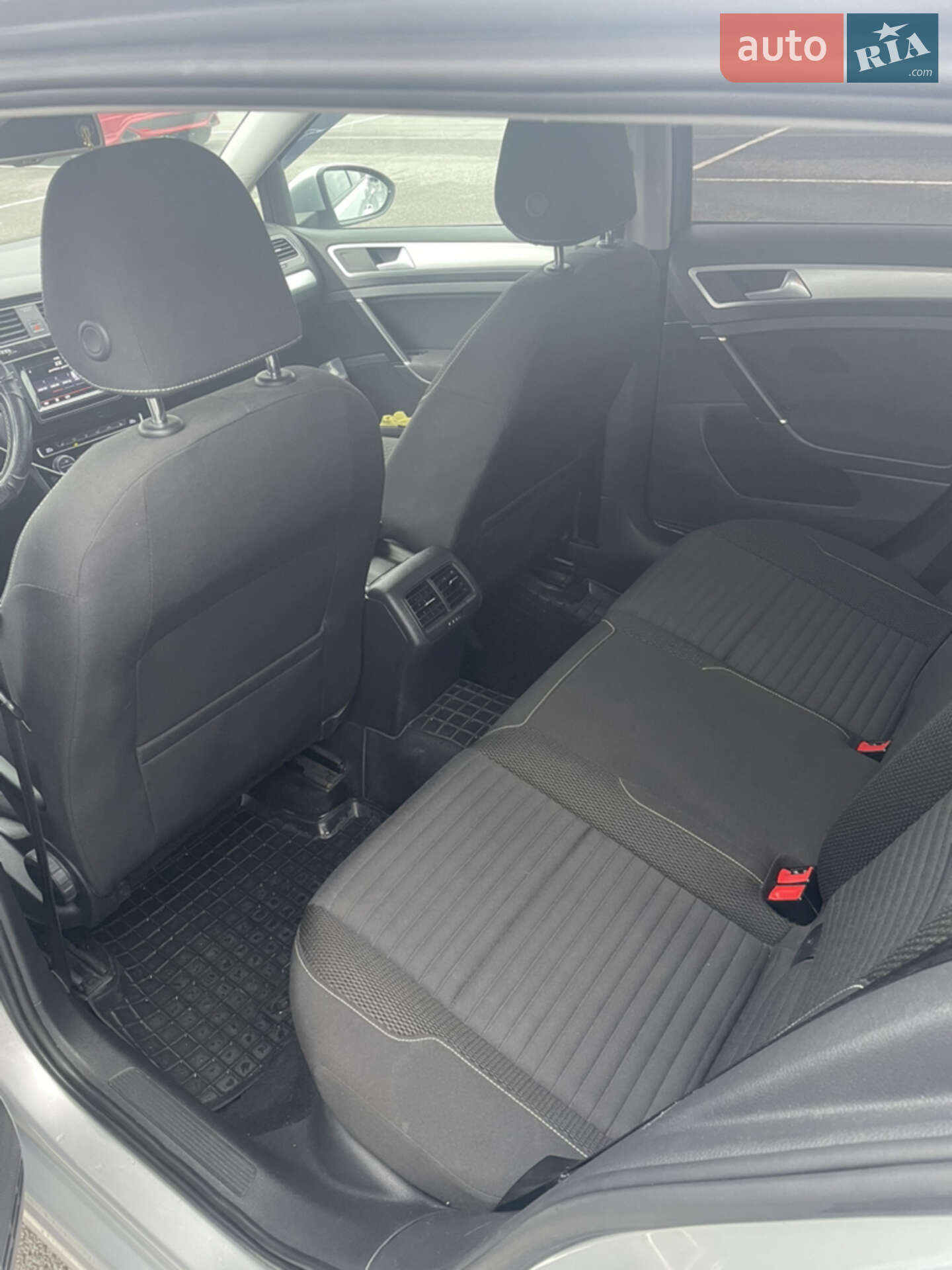 Volkswagen Golf 2015 VIN WVWZZZAUZFP611994 фото оголошення 6 з 18
