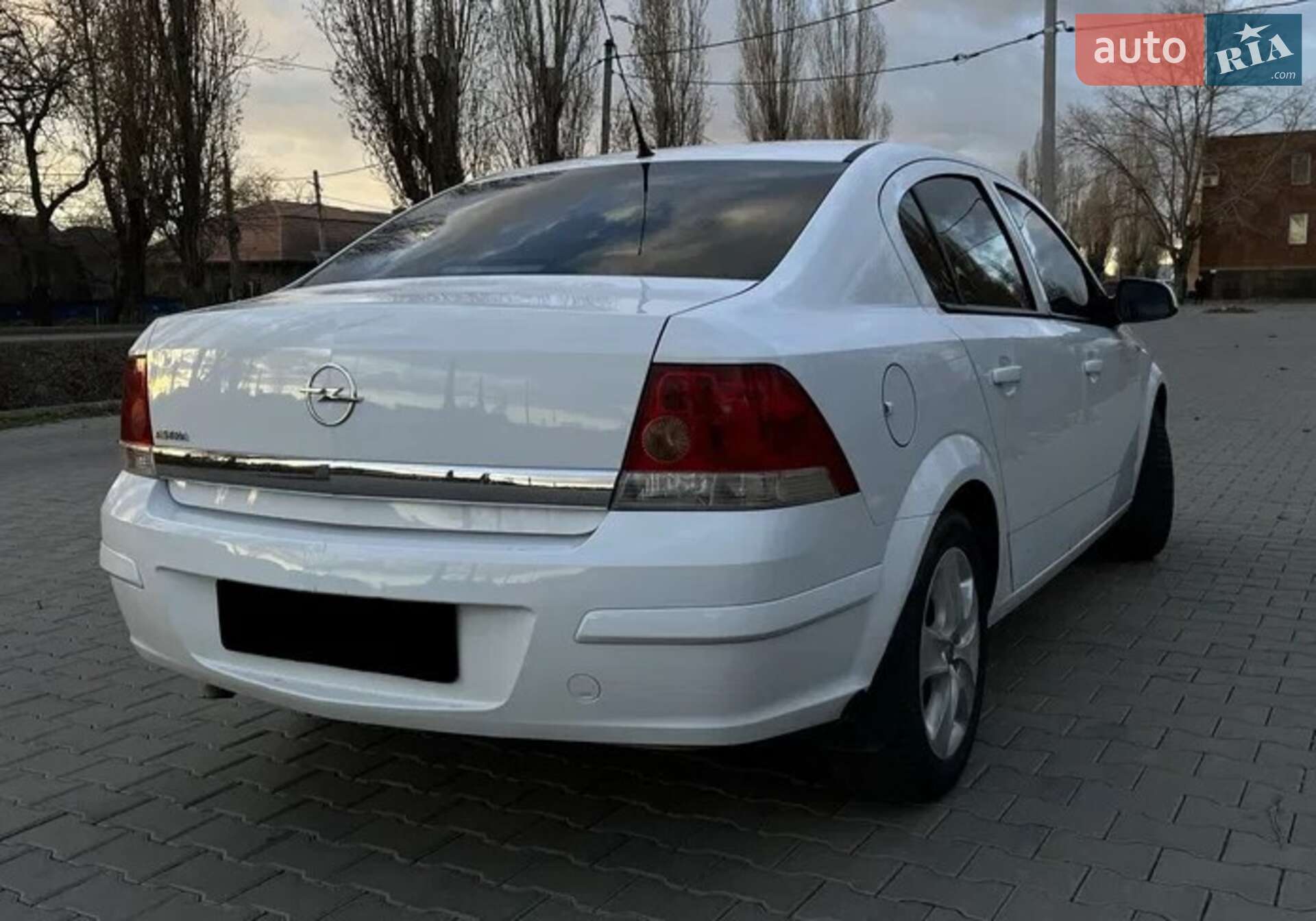 Opel Astra 2013 VIN W0L0AHL69DG101847 фото оголошення 3 з 4