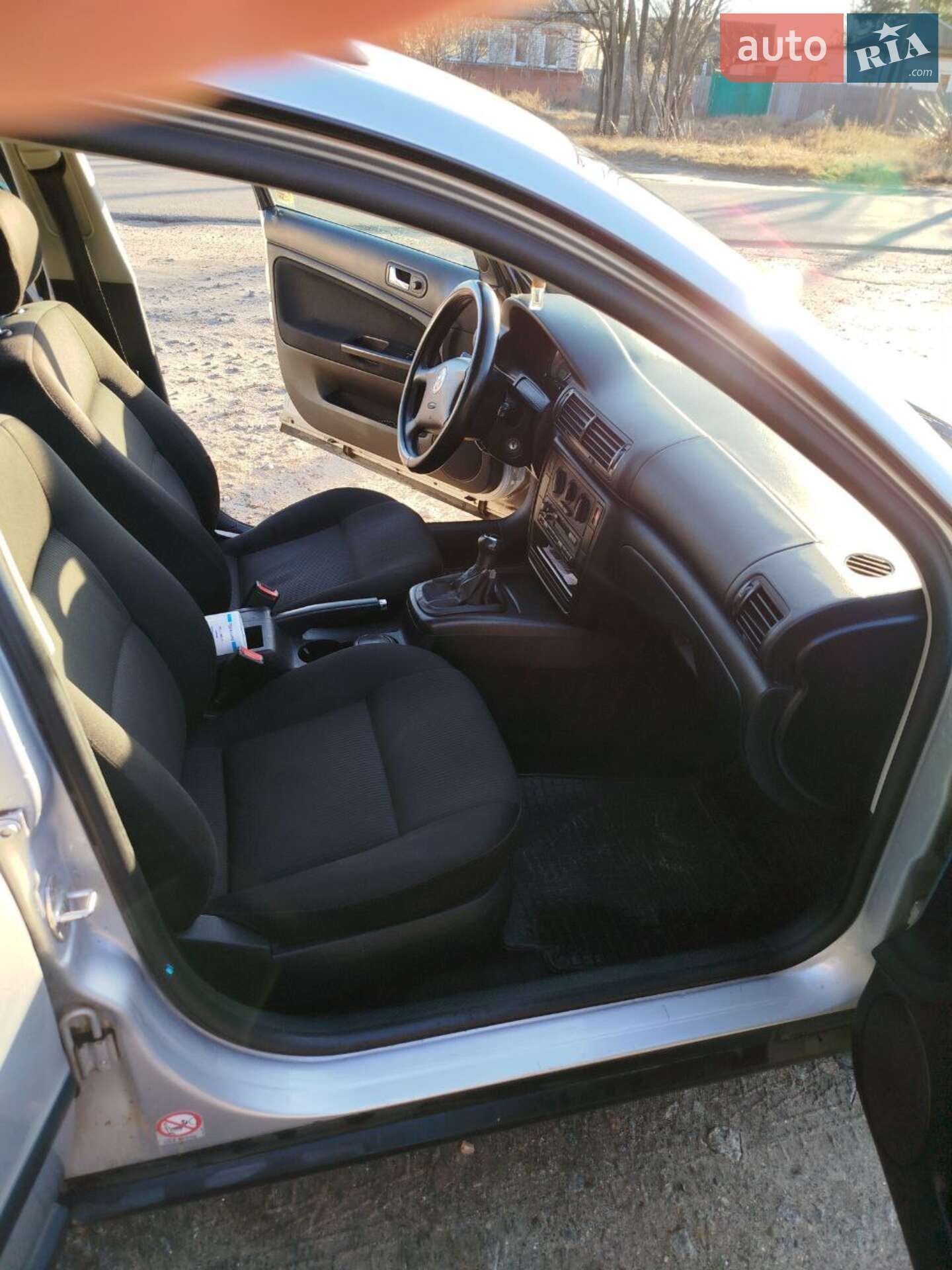 Volkswagen Passat 2000 VIN WVWZZZ3BZ1E123810 фото оголошення 7 з 12