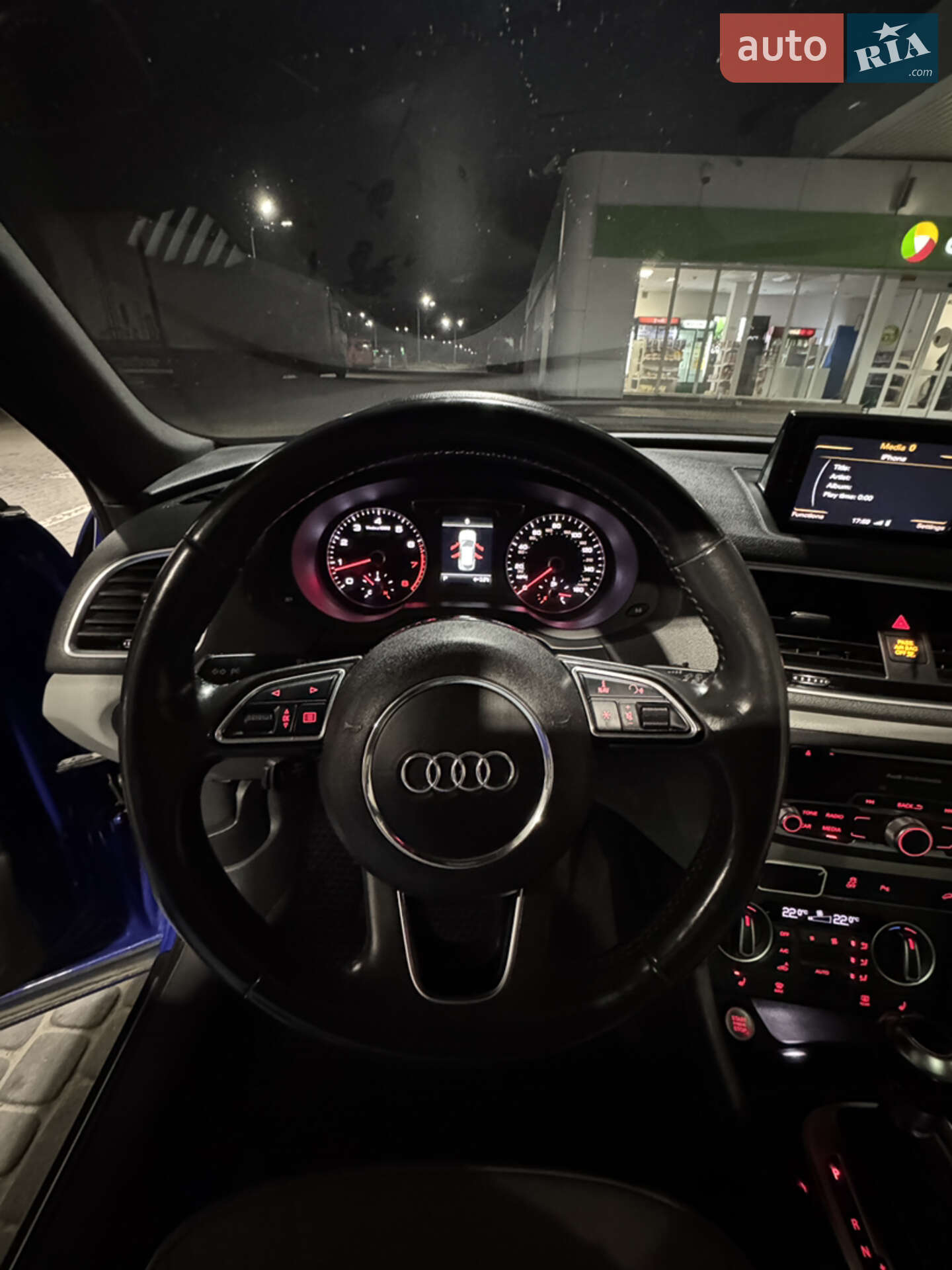 Audi Q3 2018 VIN WA1HCCFS0JR030594 фото оголошення 25 з 31