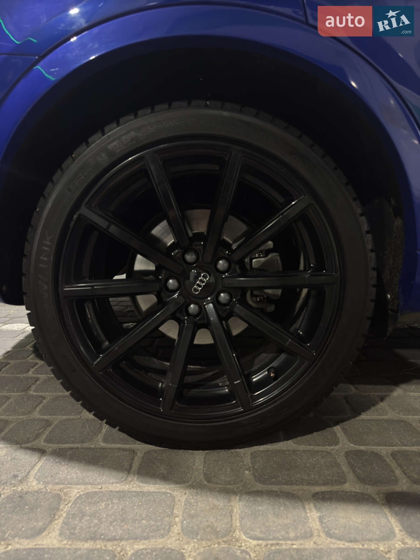 Audi Q3 2018 VIN WA1HCCFS0JR030594 фото оголошення 27 з 31