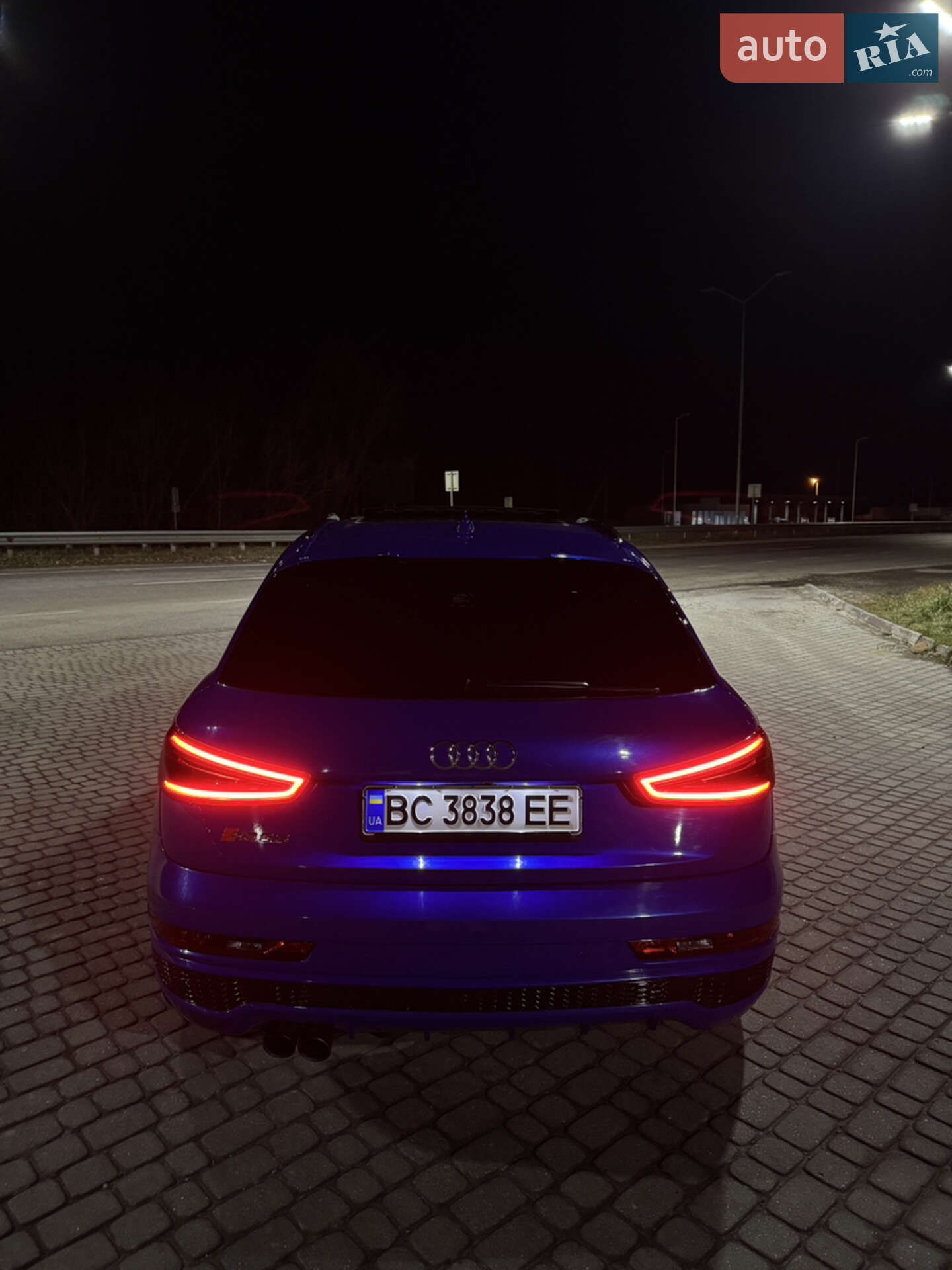 Audi Q3 2018 VIN WA1HCCFS0JR030594 фото оголошення 30 з 31