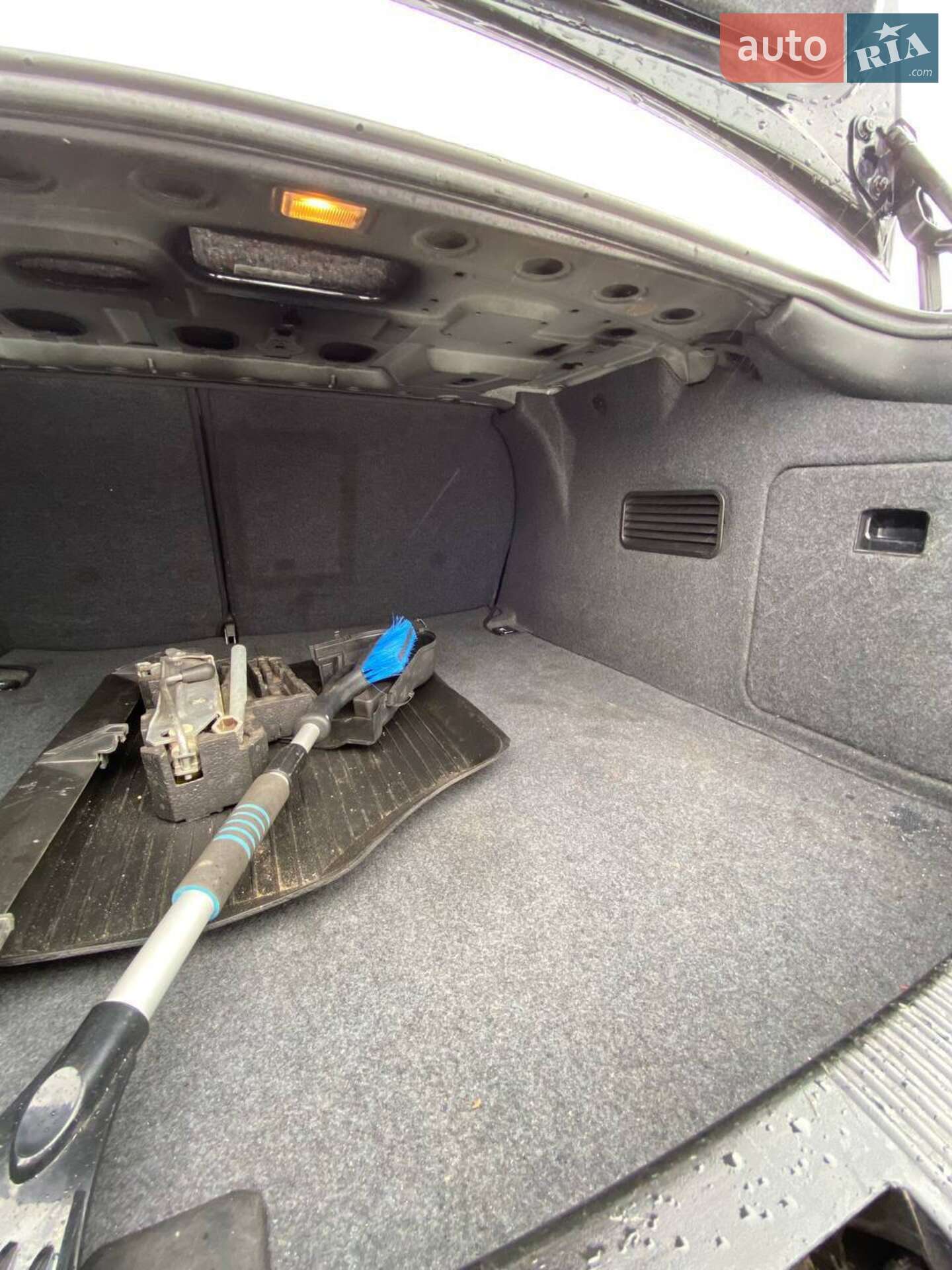 Audi A6 1998 VIN WAUZZZ4BZWN156367 фото оголошення 11 з 20