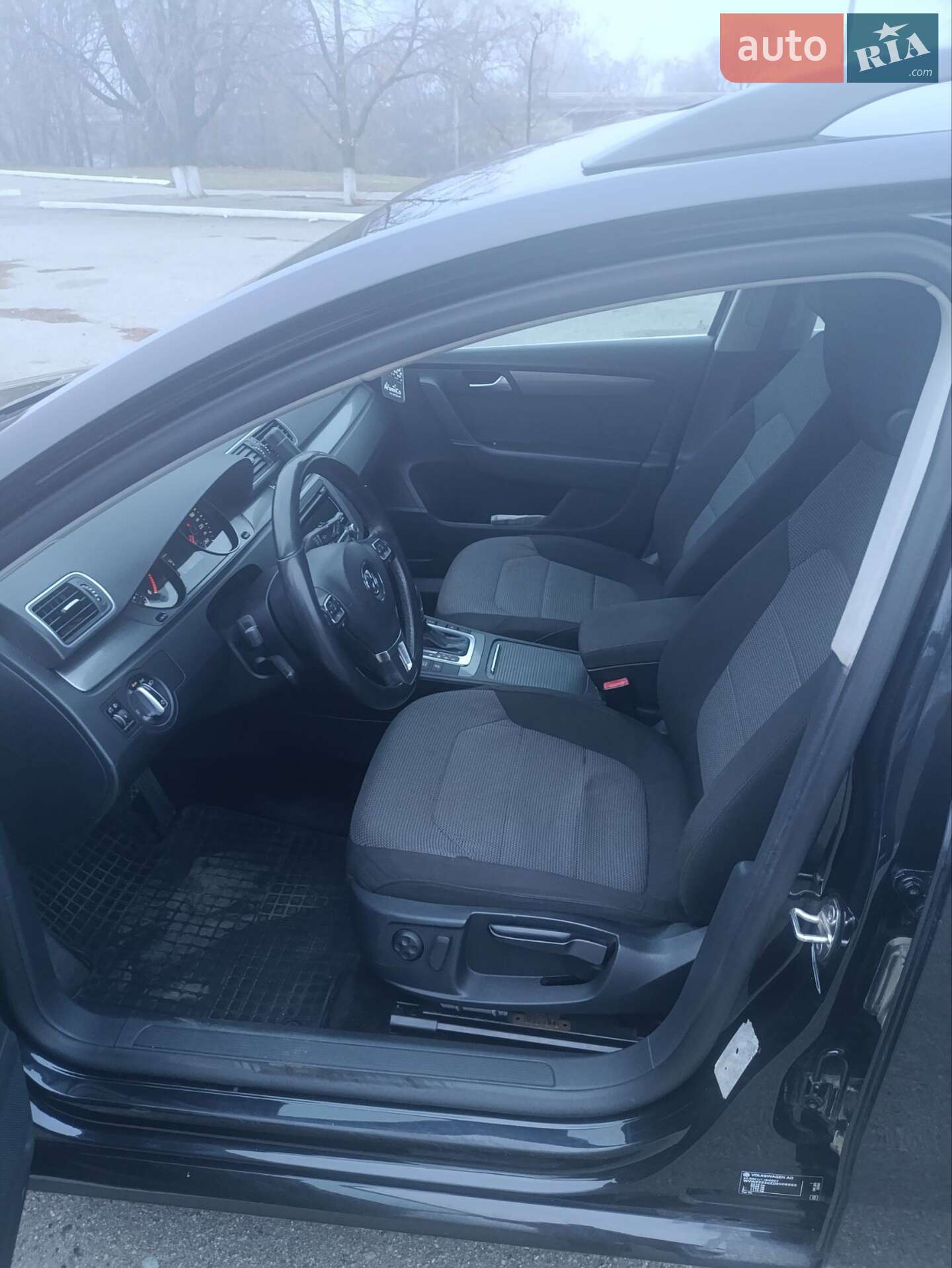Volkswagen Passat 2012 VIN WVWZZZ3CZDE006662 фото оголошення 27 з 36